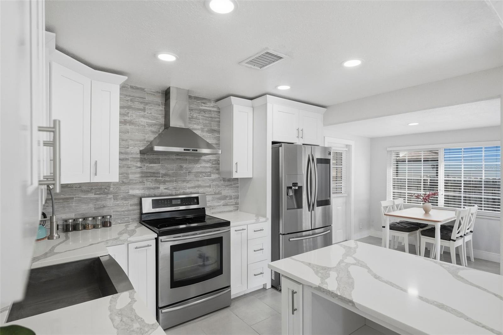 Image 27 of 44 For 6531 2nd Avenue S