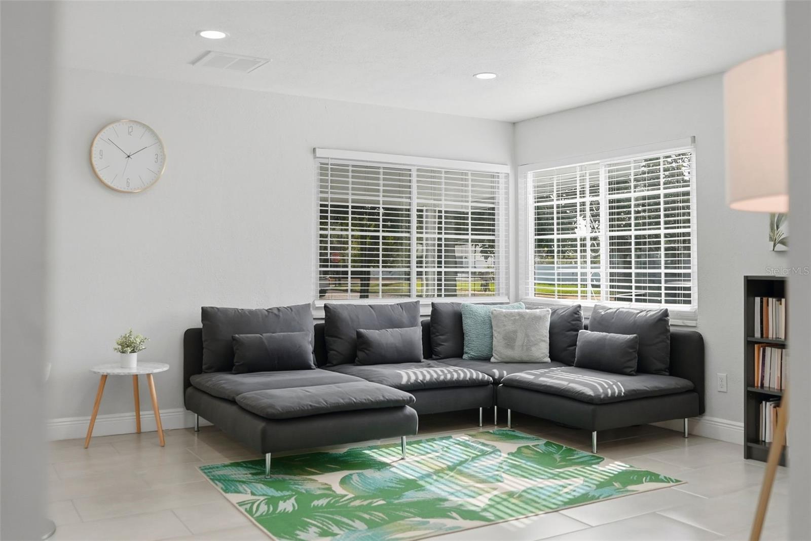 Image 3 of 44 For 6531 2nd Avenue S