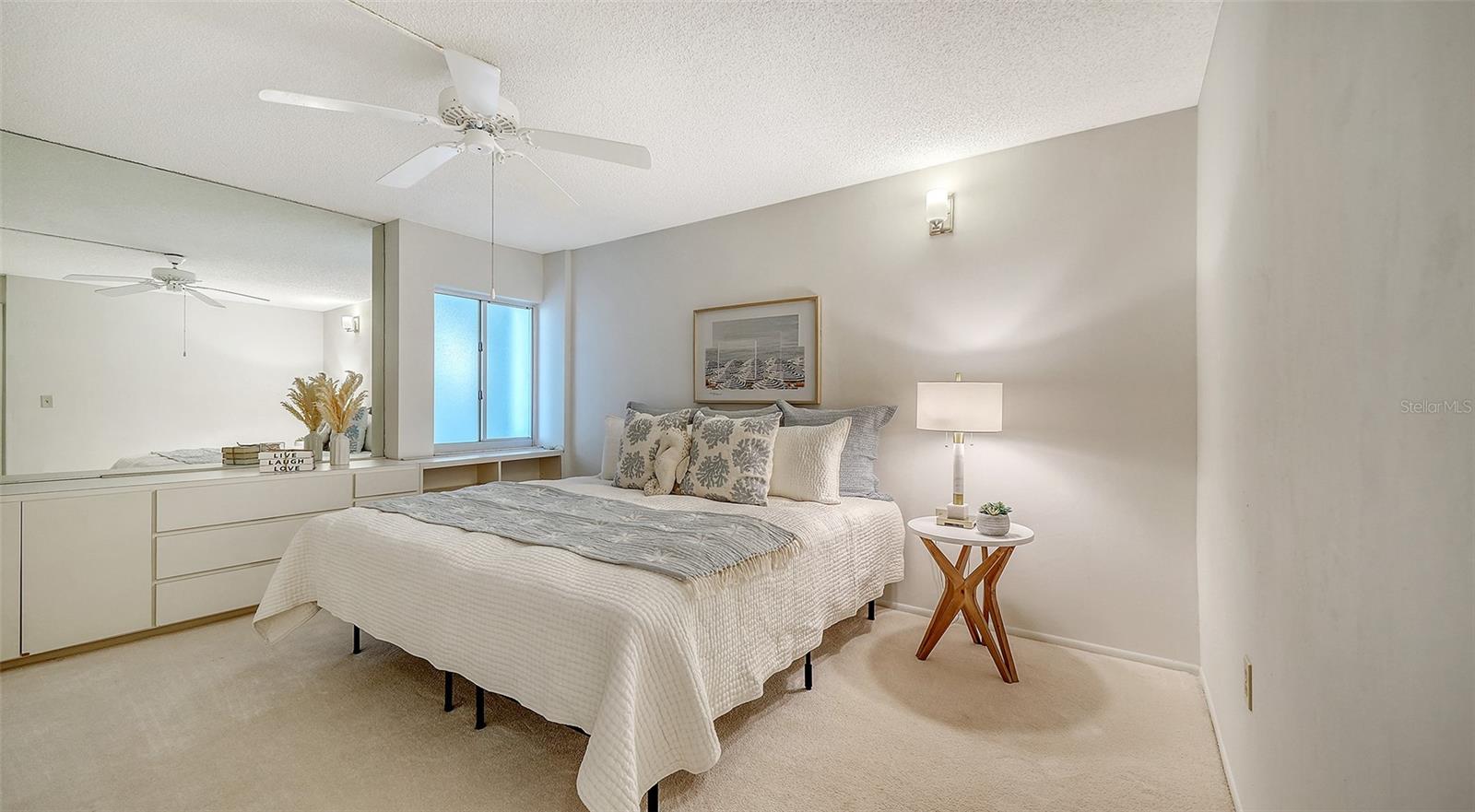 Image 42 of 73 For 20 Whispering Sands Drive 1201