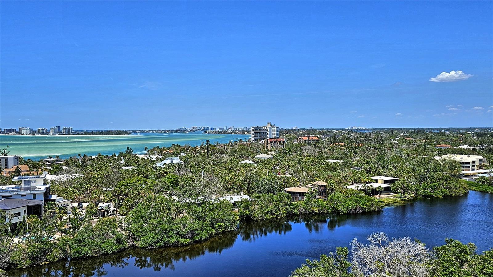 Image 45 of 73 For 20 Whispering Sands Drive 1201