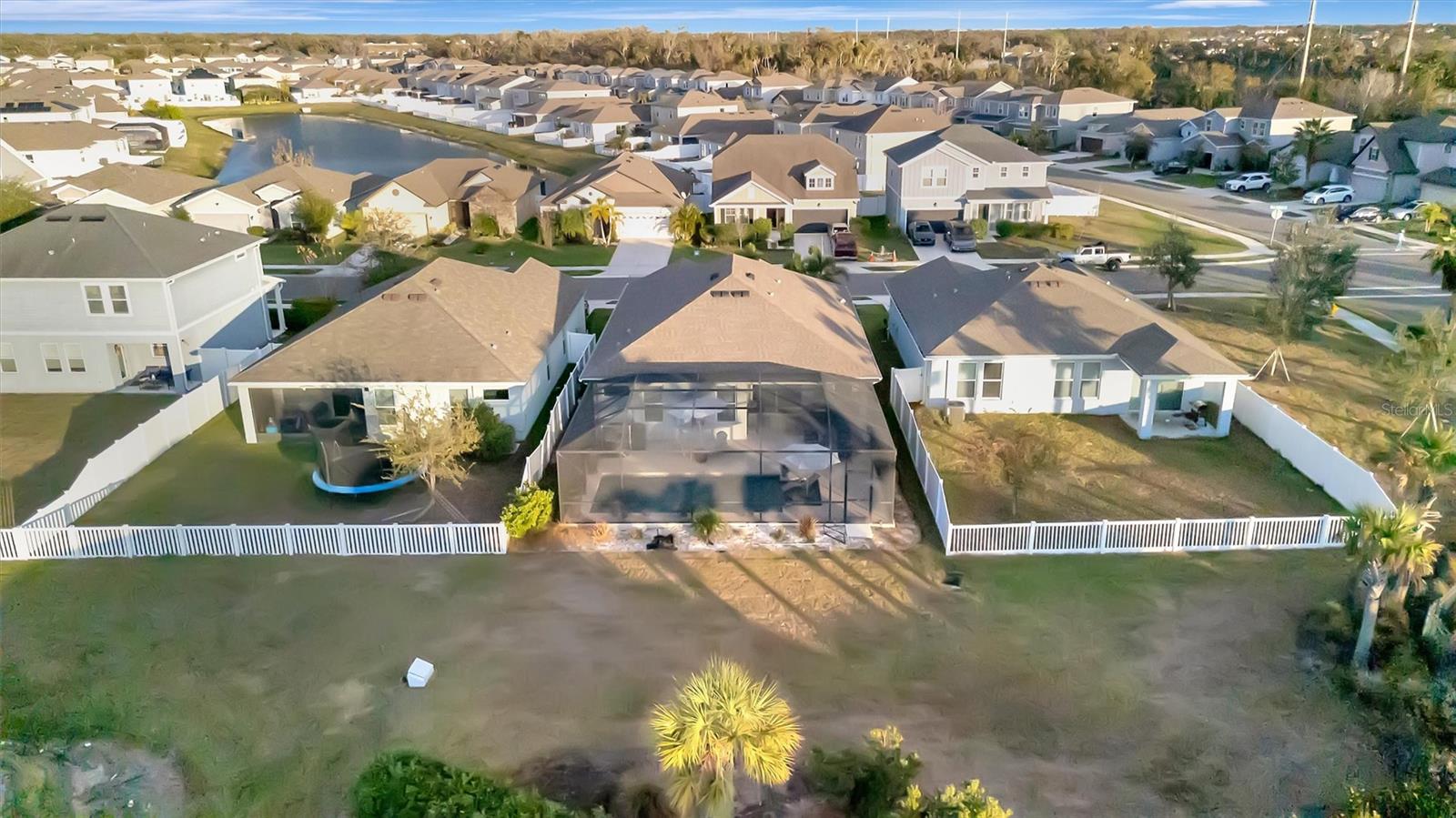 Image 95 of 98 For 4411 Windy Hammock Way