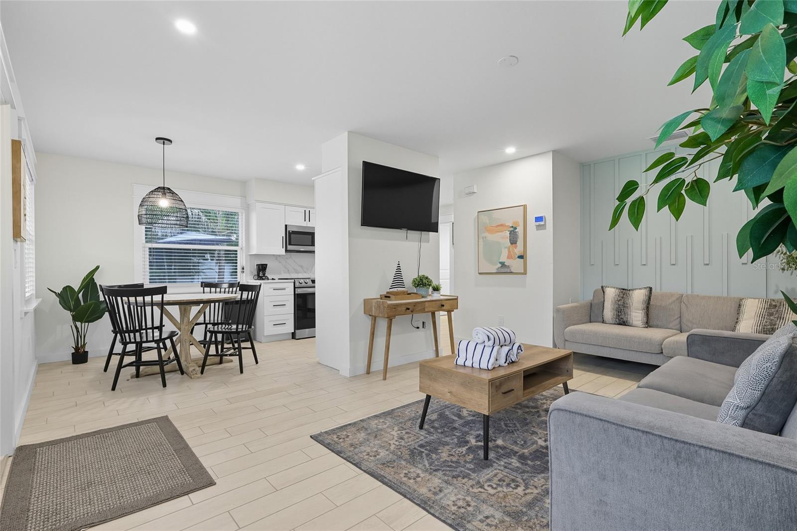 Image 4 of 30 For 3014 Gulf Drive