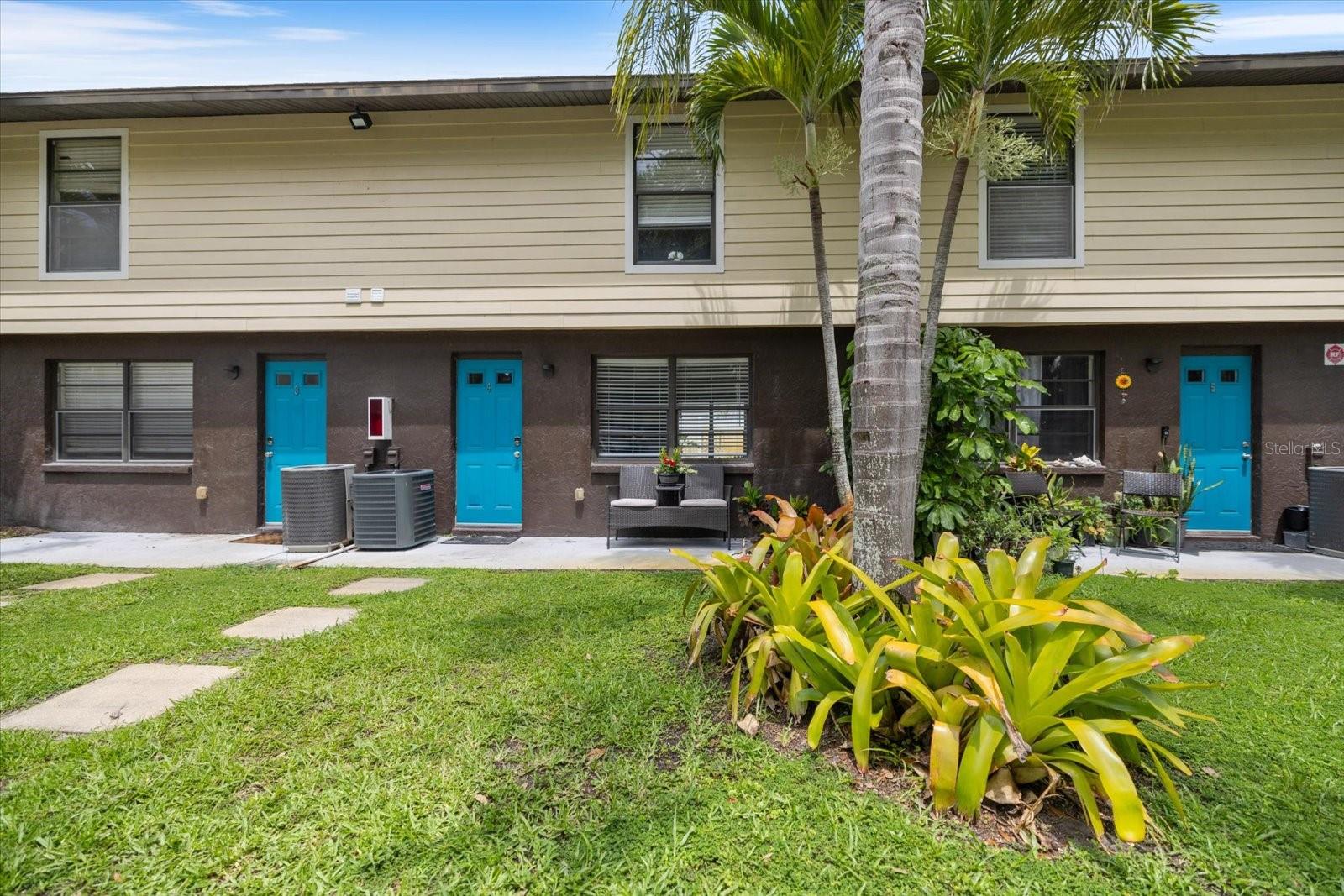 Image 18 of 26 For 960 Highland Street B2