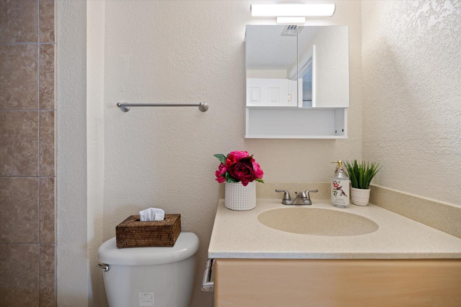 Image 7 of 26 For 960 Highland Street B2