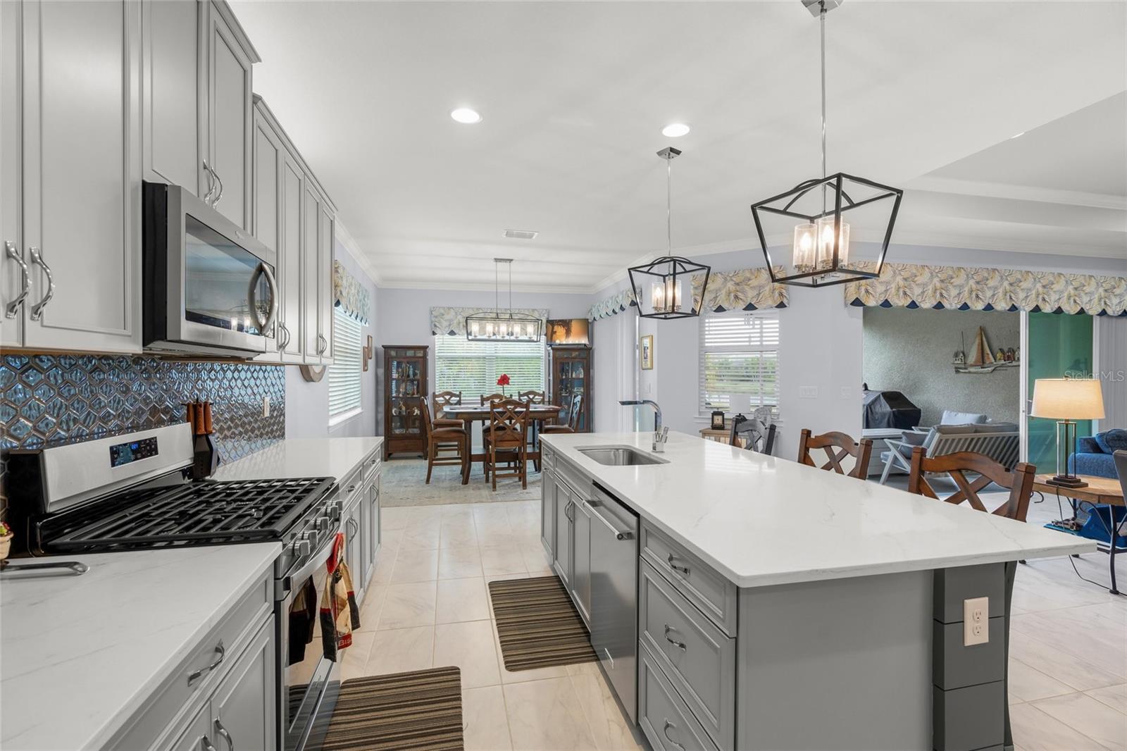 Image 11 of 76 For 5604 Morning Sun Drive