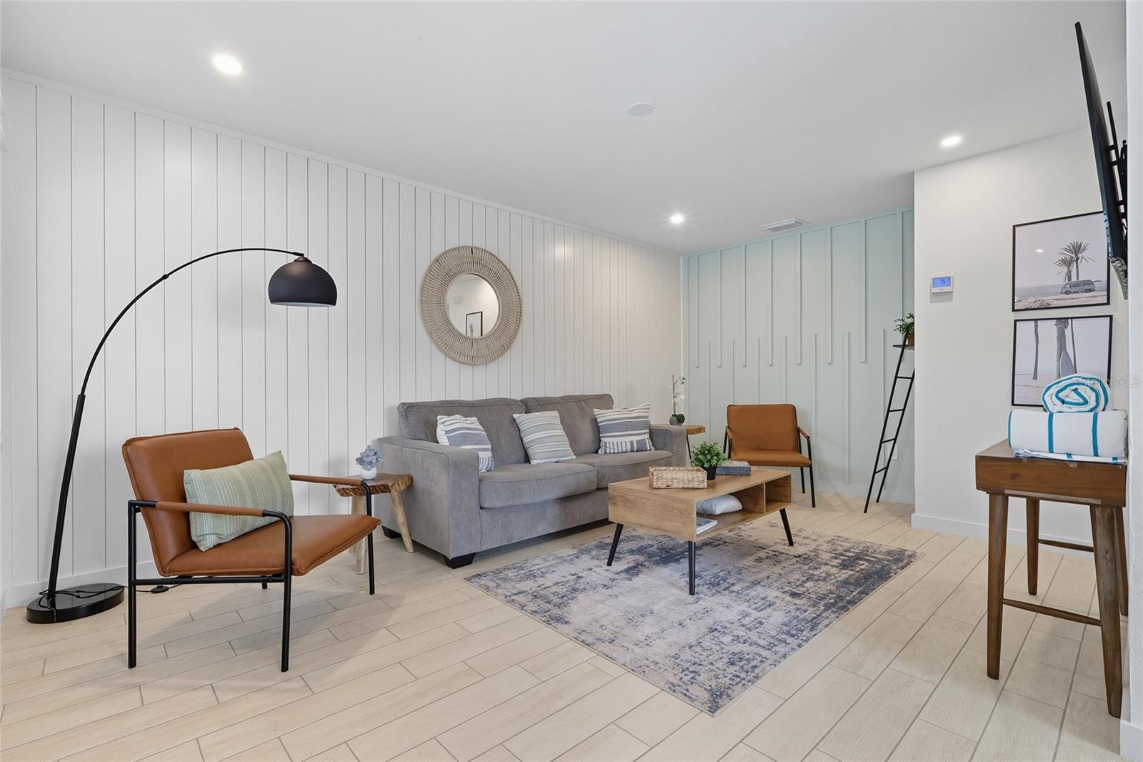 Image 19 of 30 For 3016 Gulf Drive