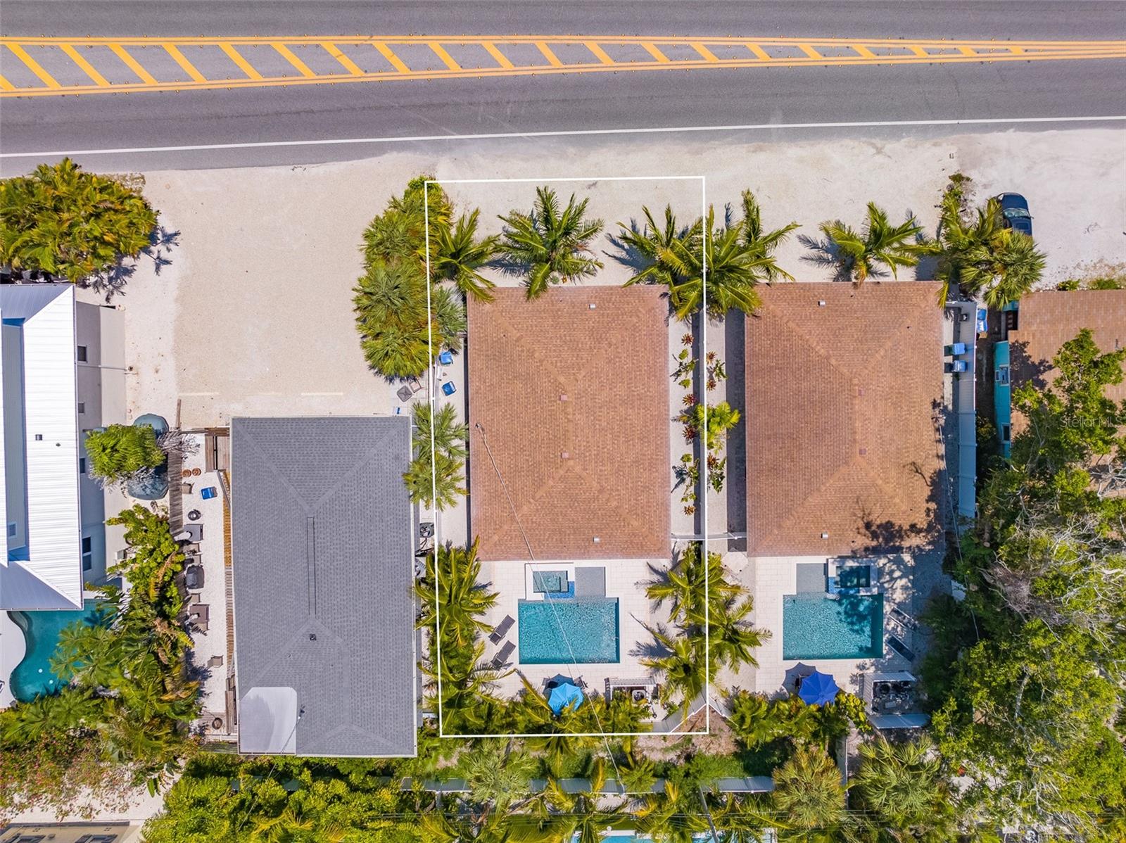 Image 5 of 30 For 3016 Gulf Drive