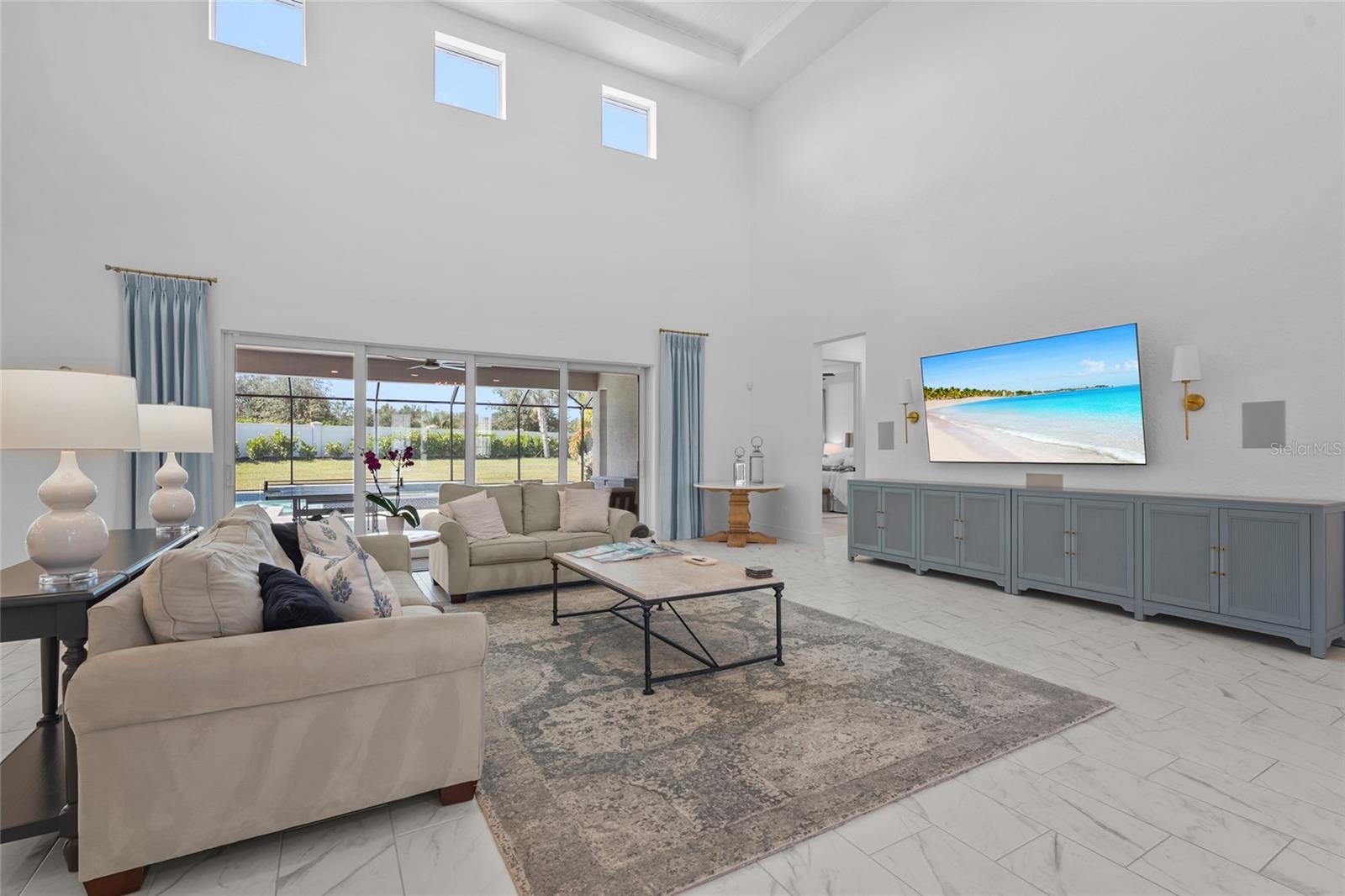 Image 10 of 86 For 18232 Cayo Largo Place