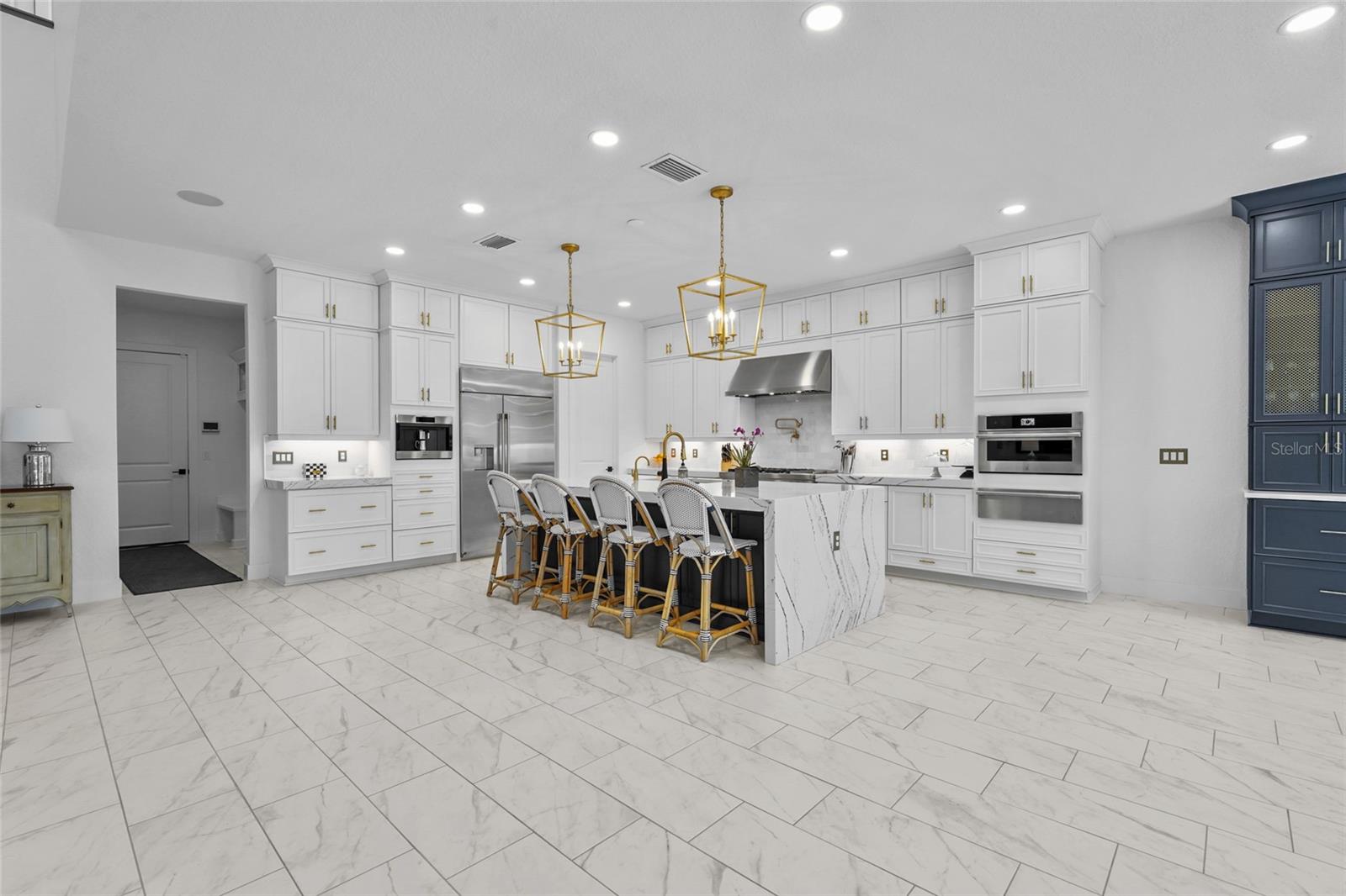 Image 11 of 86 For 18232 Cayo Largo Place