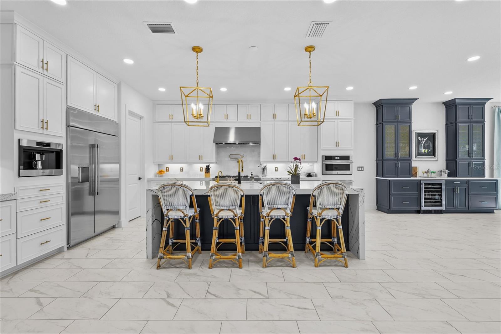 Image 14 of 86 For 18232 Cayo Largo Place