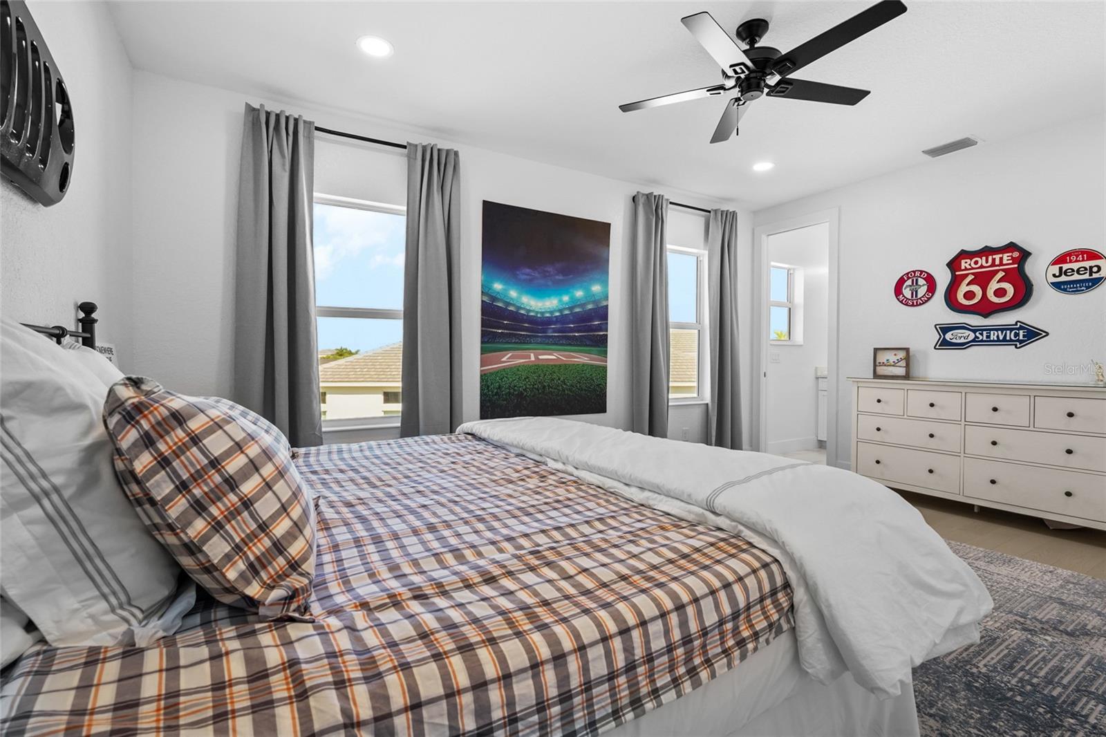 Image 39 of 86 For 18232 Cayo Largo Place