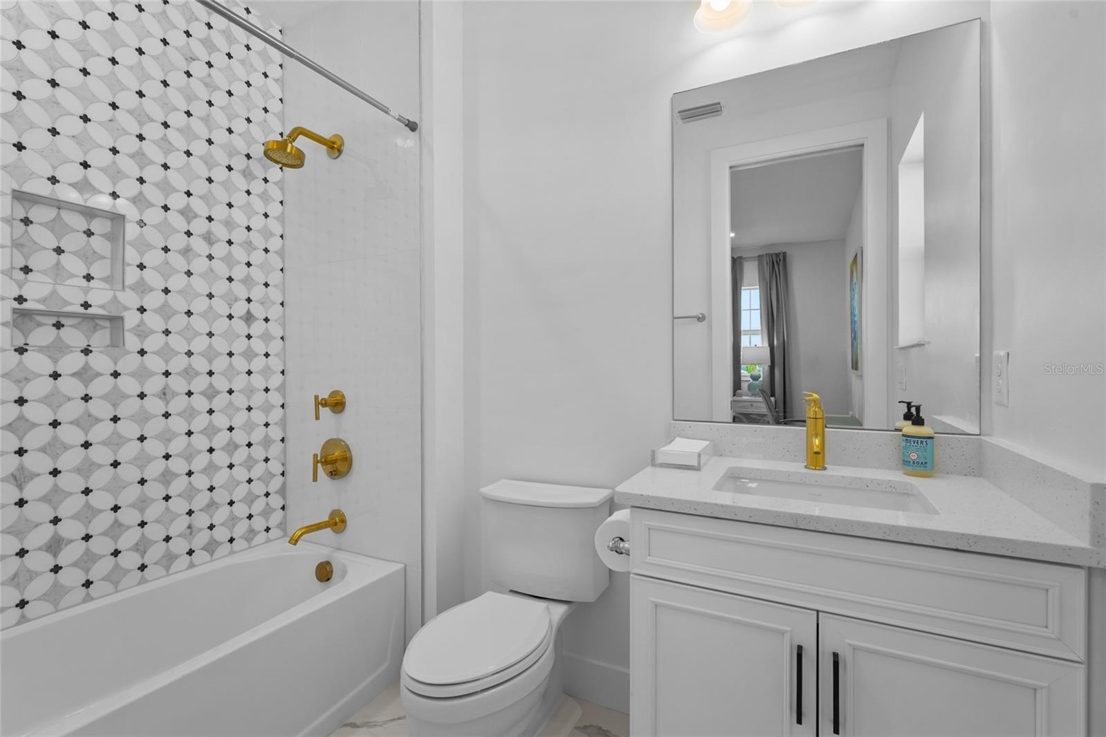 Image 43 of 86 For 18232 Cayo Largo Place