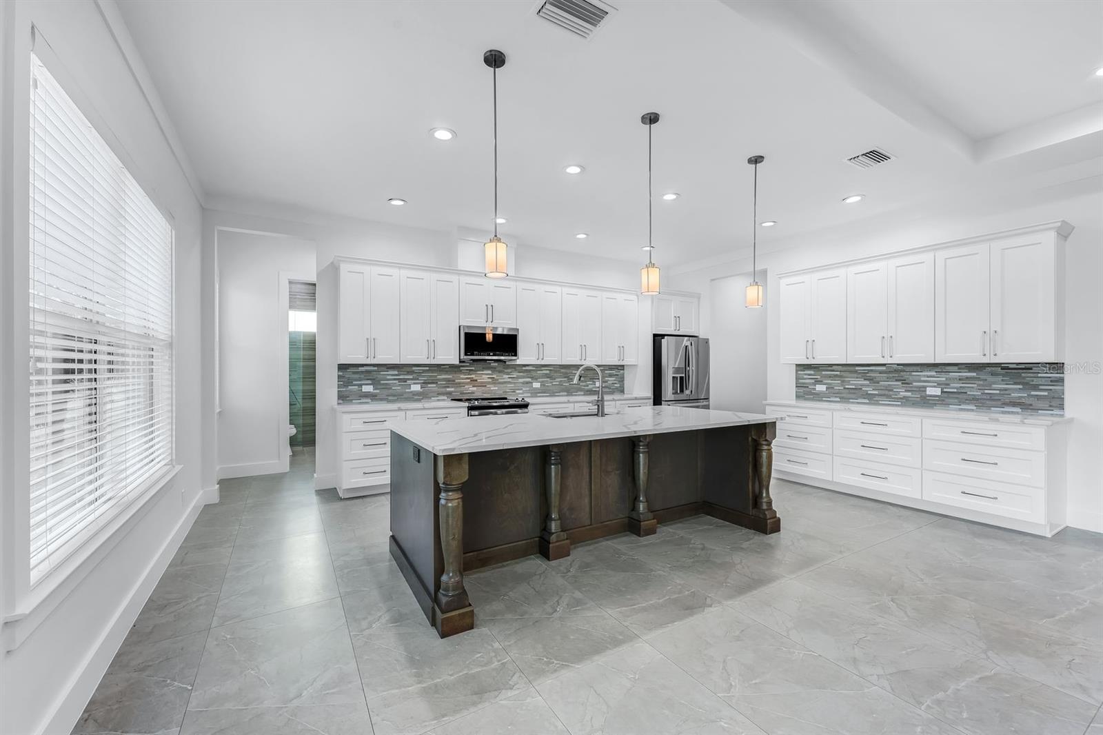 Image 12 of 48 For 28960 Gin Lane