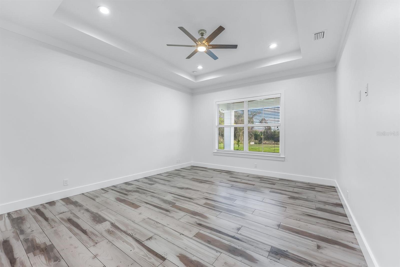 Image 16 of 48 For 28960 Gin Lane