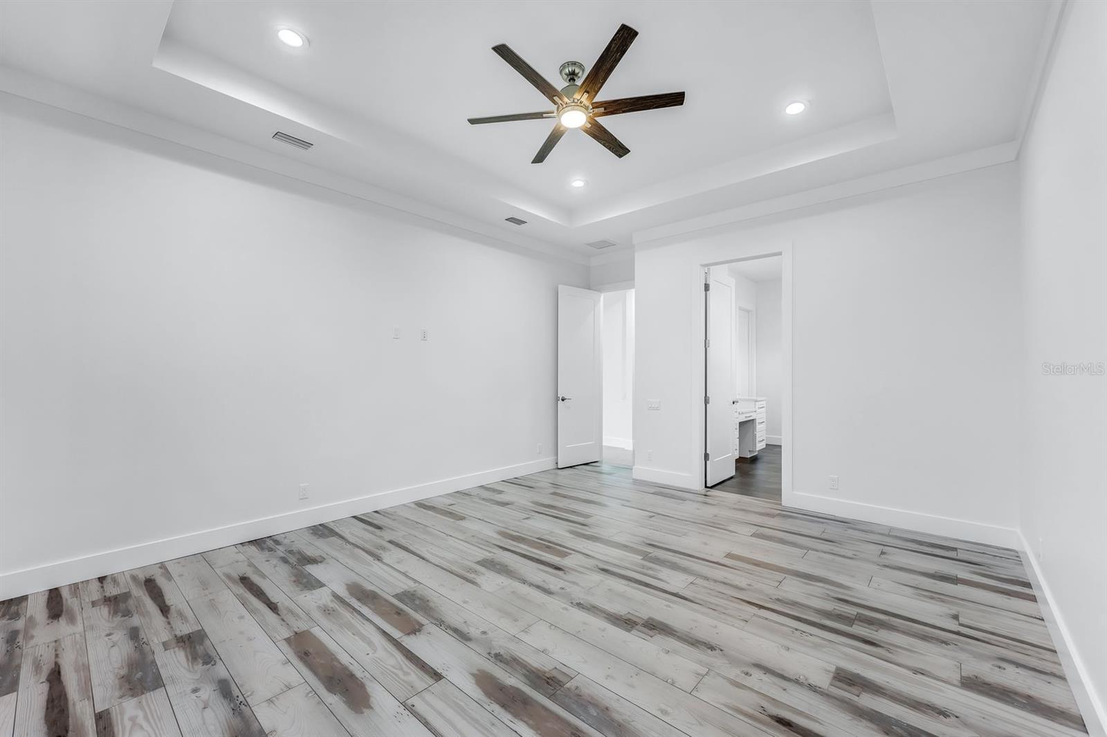 Image 17 of 48 For 28960 Gin Lane