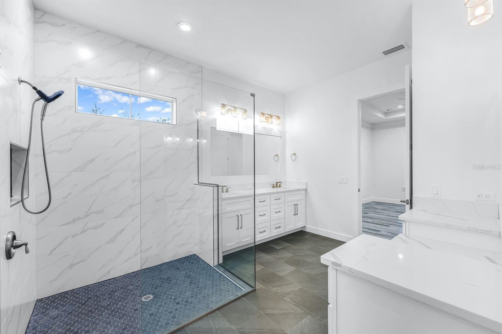 Image 20 of 48 For 28960 Gin Lane