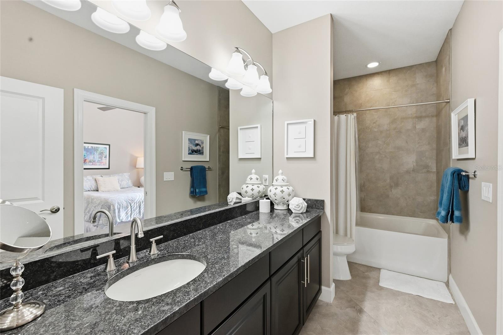 Image 28 of 42 For 5879 Cavano Drive