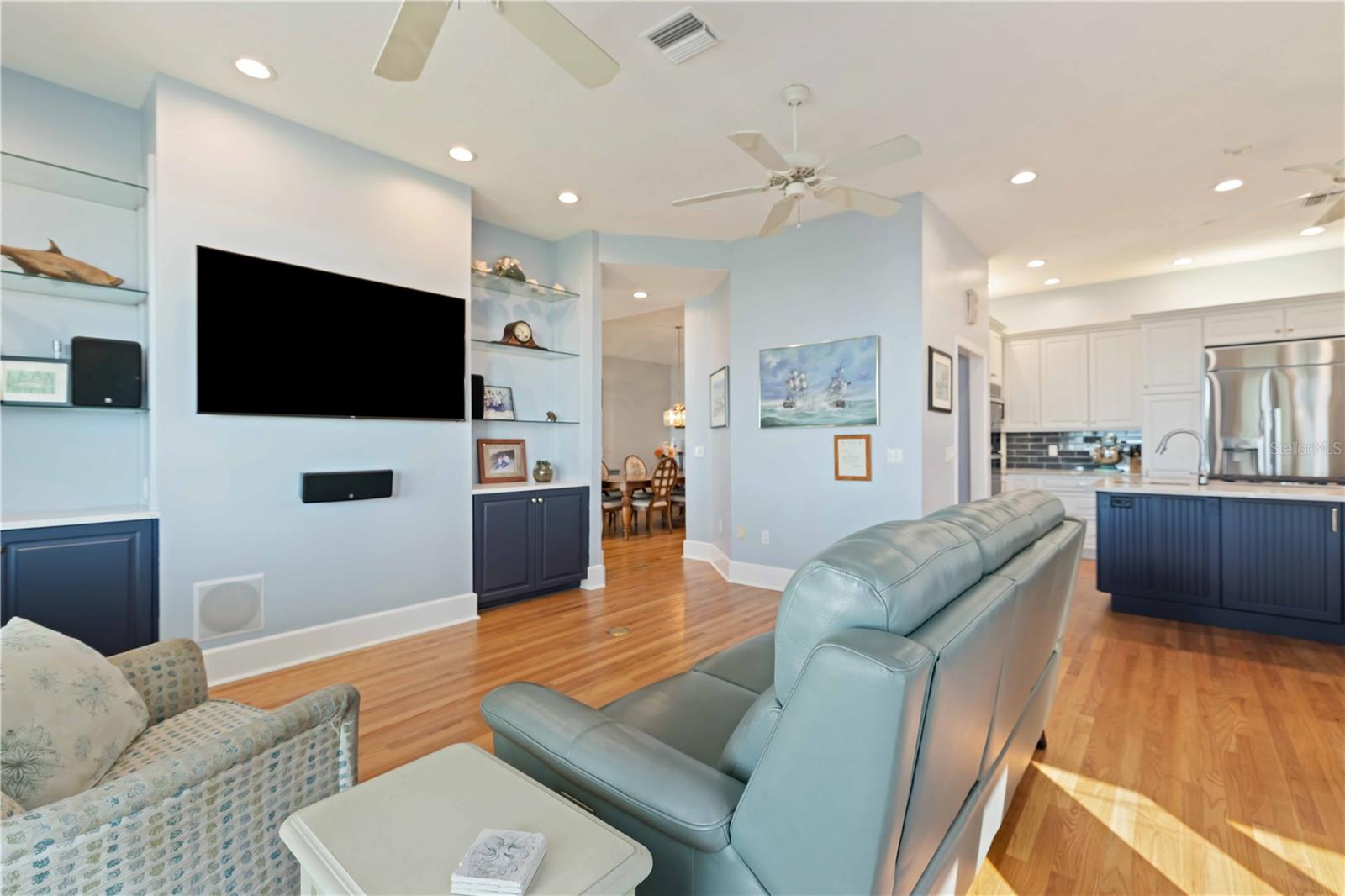 Image 14 of 73 For 2207 5th Street W