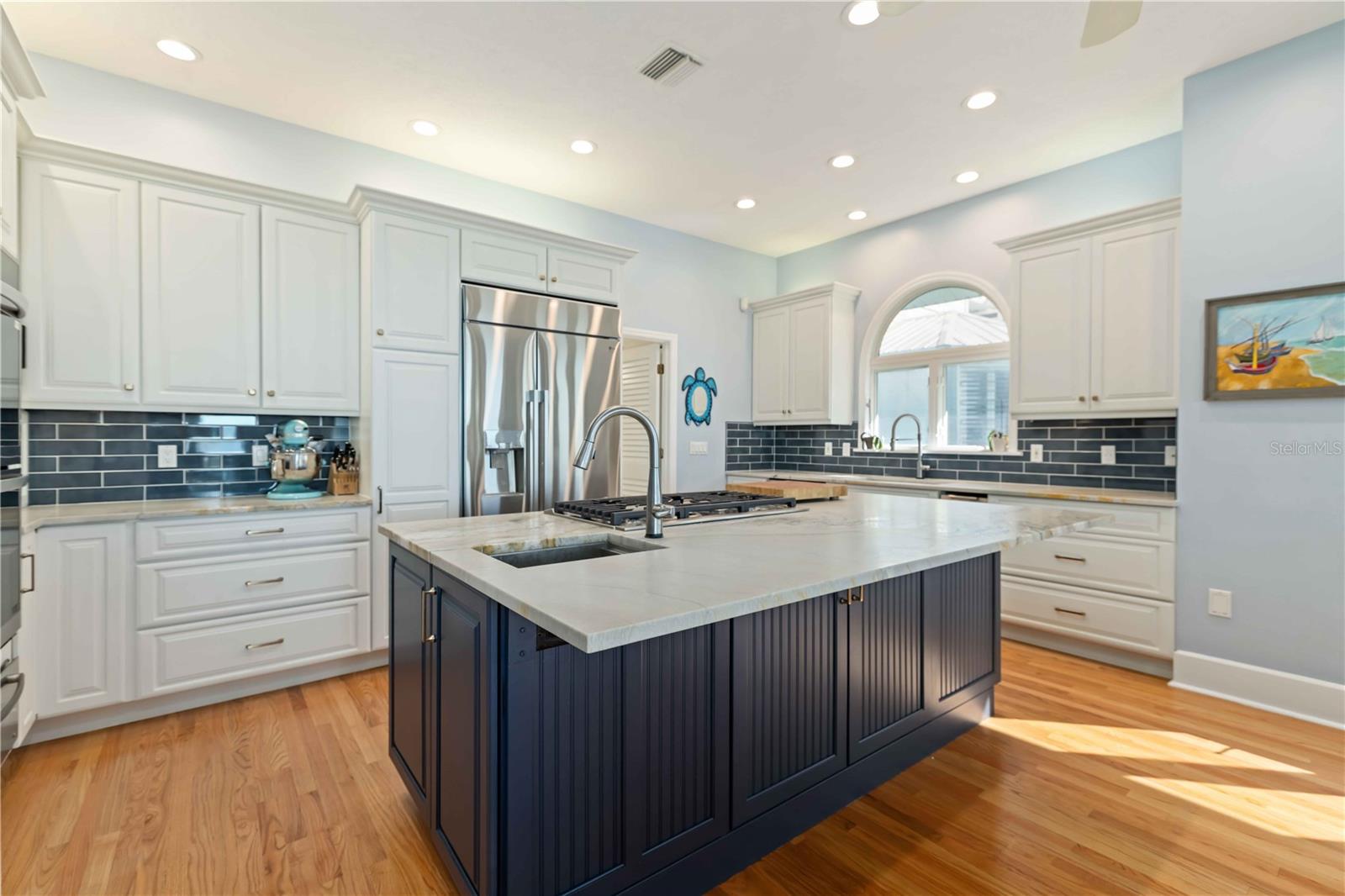 Image 19 of 73 For 2207 5th Street W