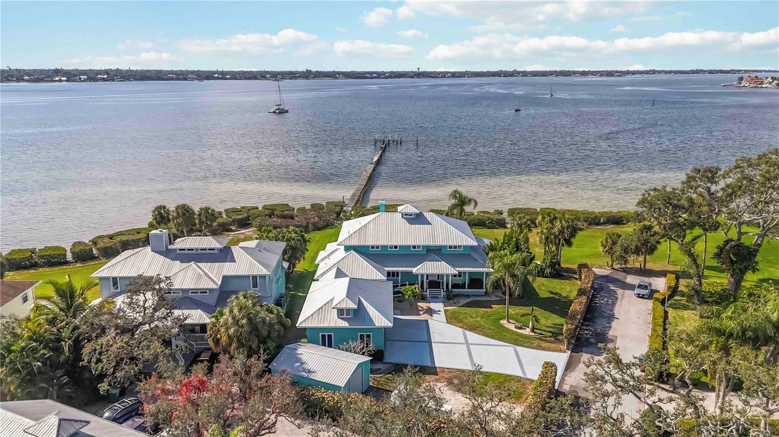 Image 4 of 73 For 2207 5th Street W