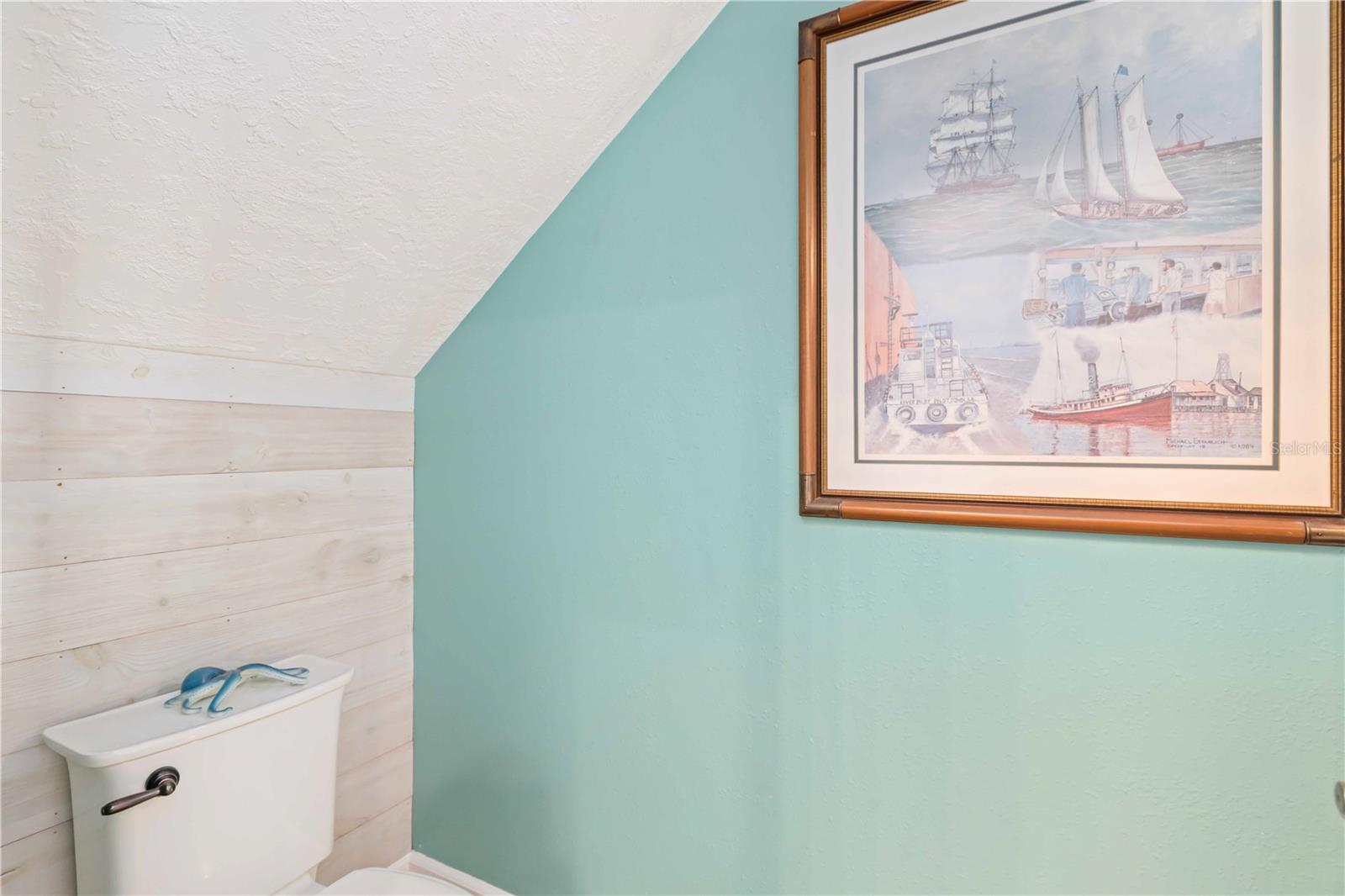 Image 41 of 73 For 2207 5th Street W