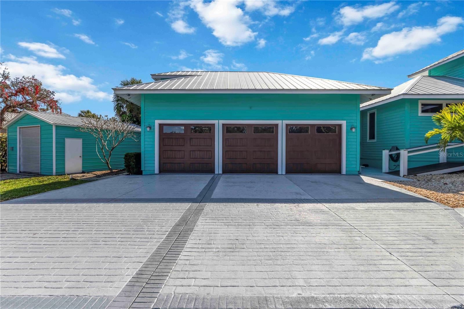 Image 53 of 73 For 2207 5th Street W