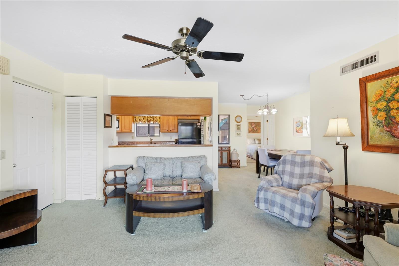 Image 8 of 29 For 5635 Ashton Lake Drive 4