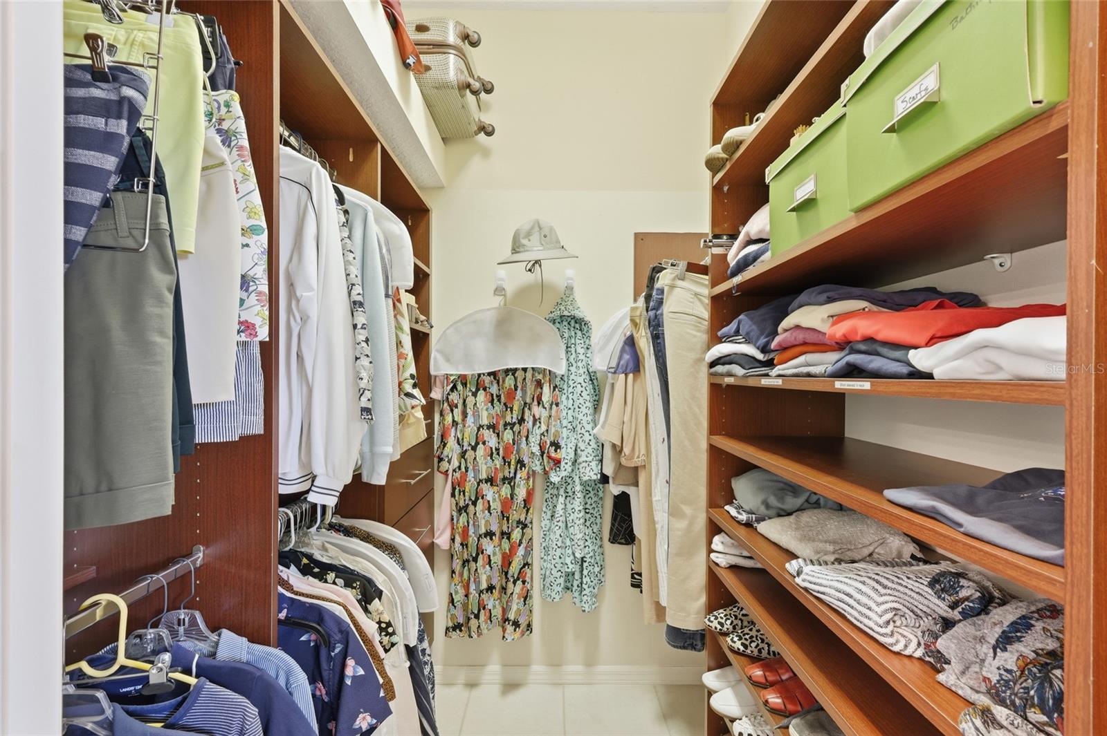 Image 28 of 71 For 7105 Kensington Court