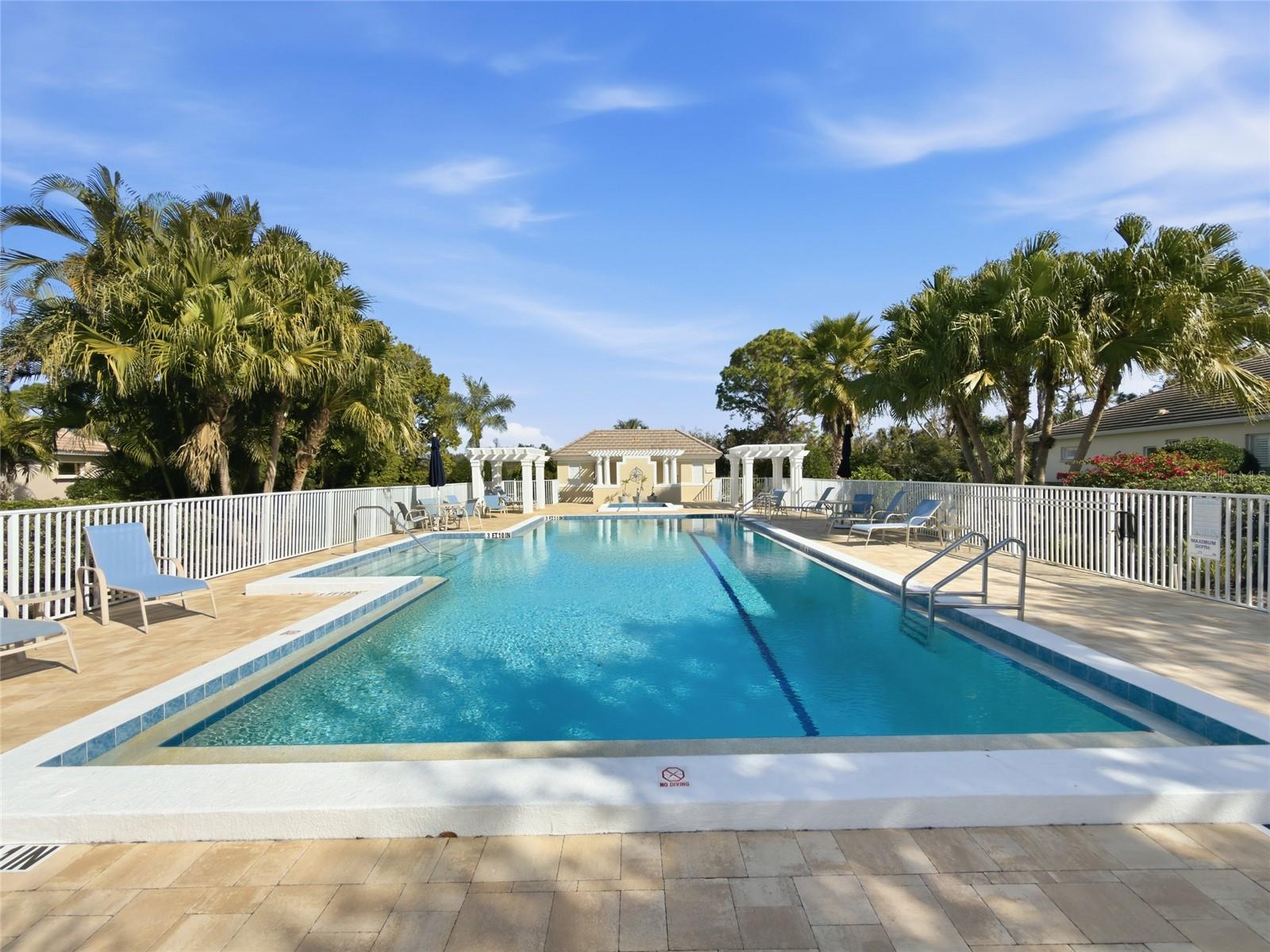 Image 42 of 71 For 7105 Kensington Court