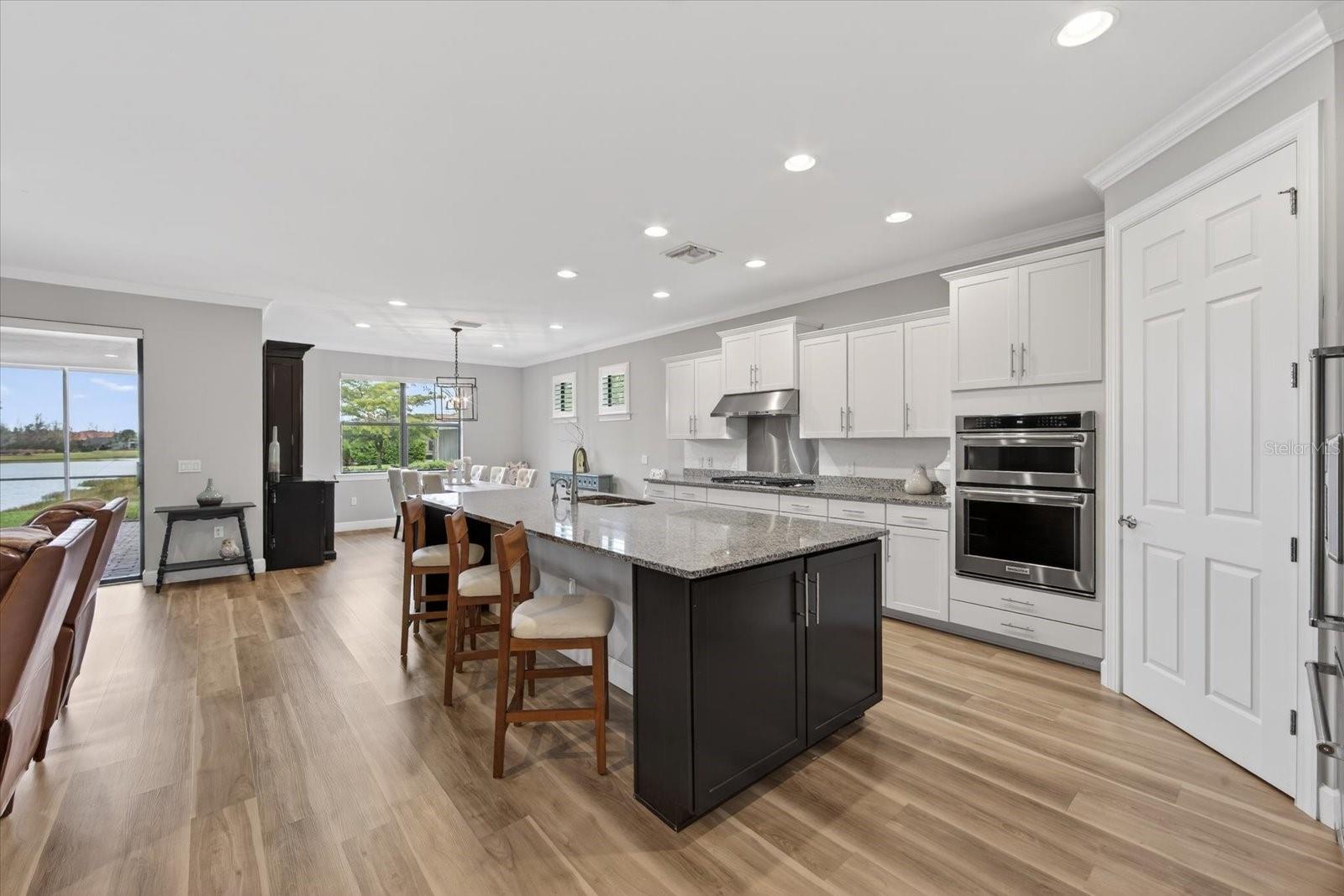 Image 10 of 96 For 16915 Loudon Place