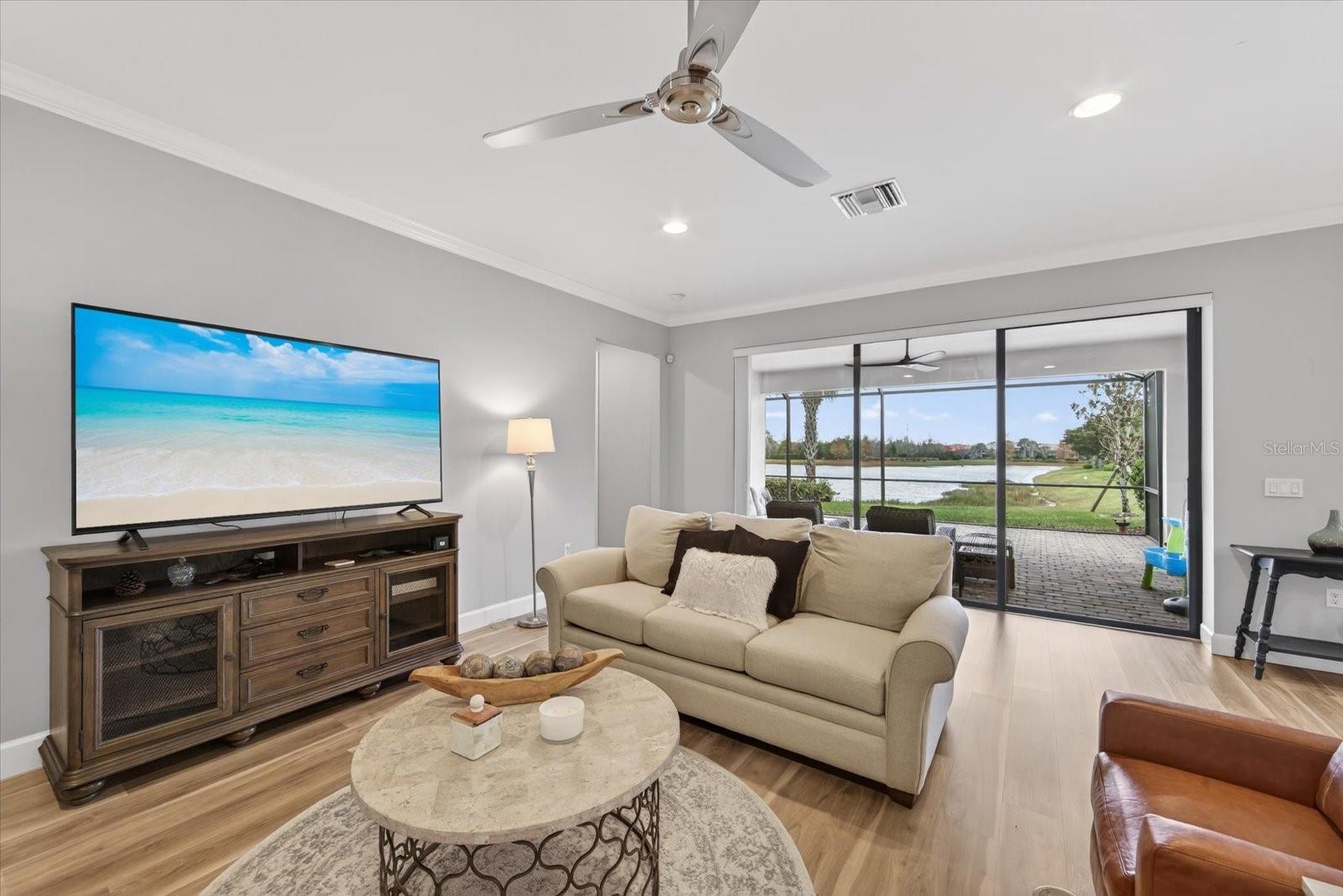 Image 18 of 96 For 16915 Loudon Place