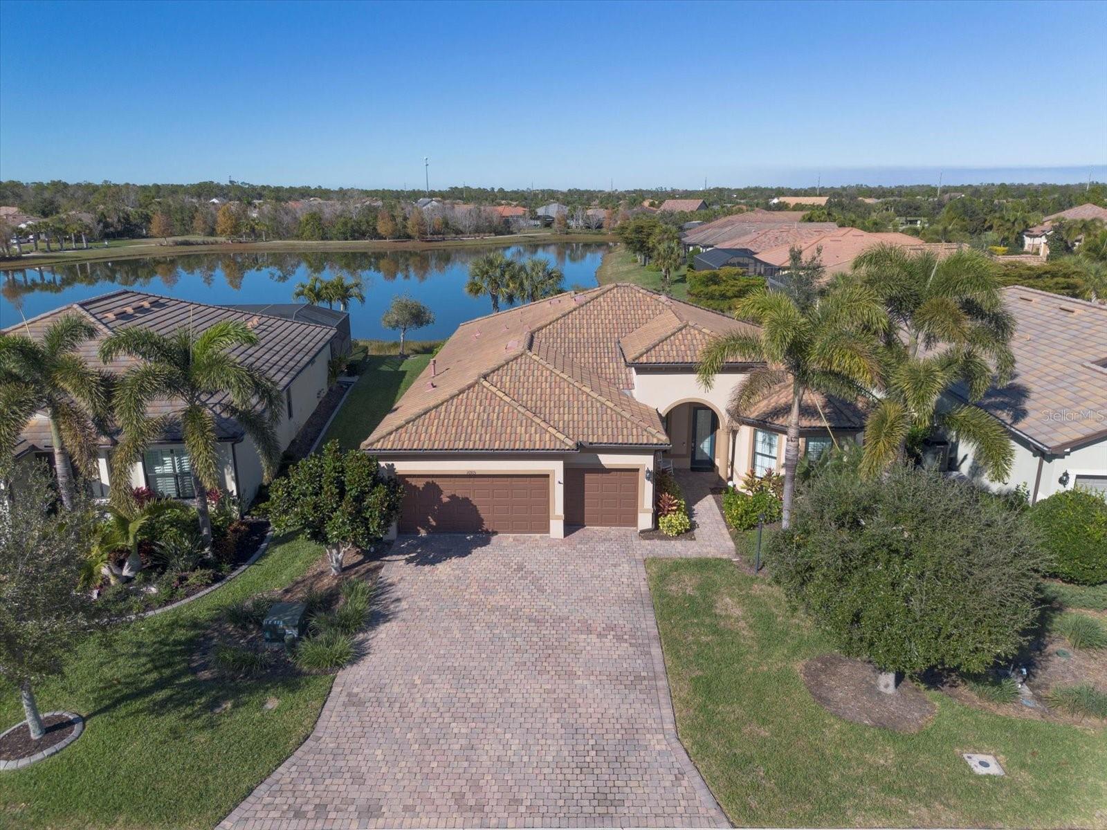 Image 2 of 96 For 16915 Loudon Place