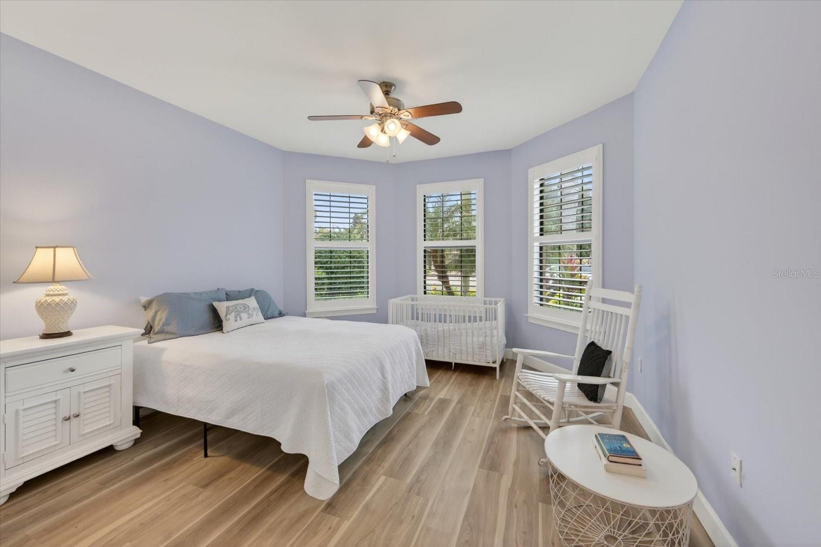 Image 32 of 96 For 16915 Loudon Place