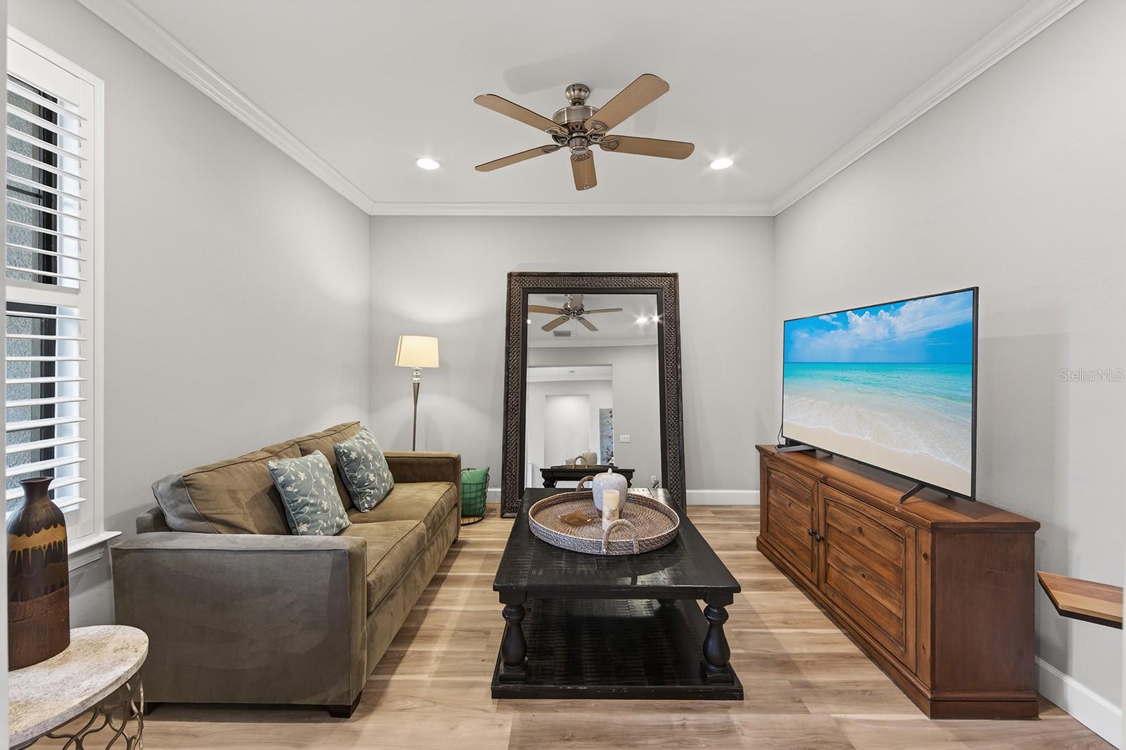 Image 6 of 96 For 16915 Loudon Place