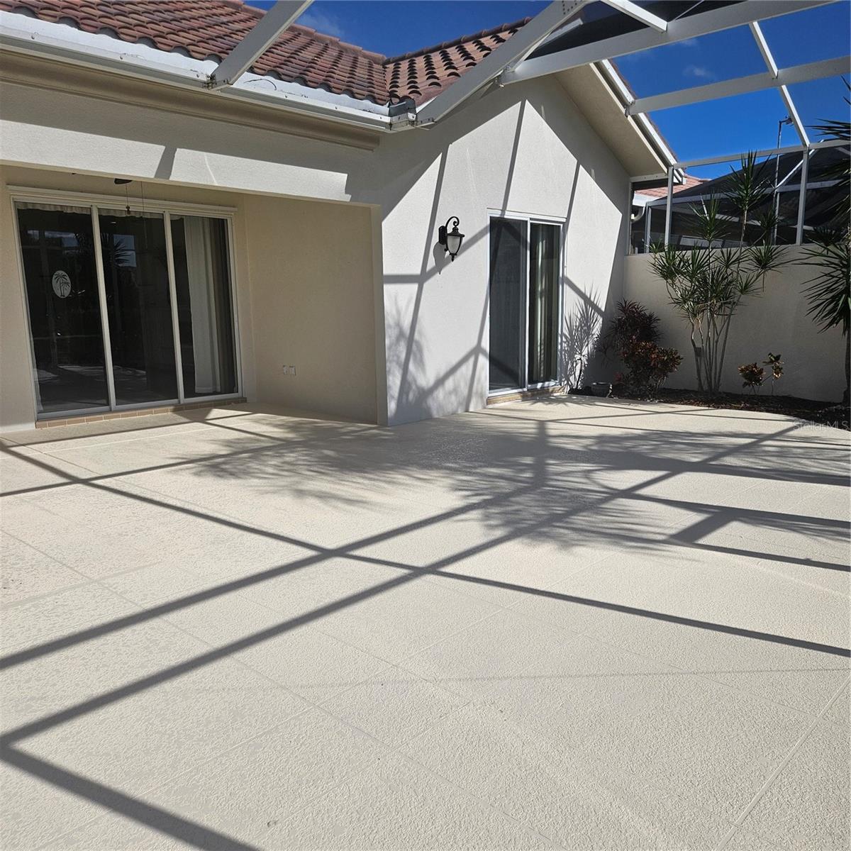 Image 22 of 39 For 13415 Coluccio Street