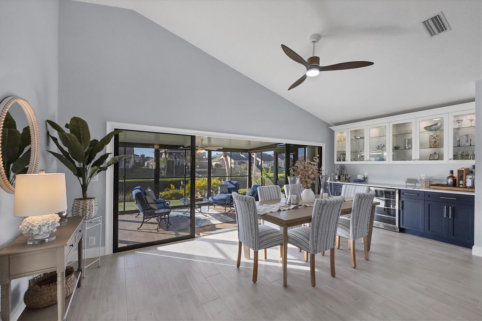 Image 12 of 59 For 139 Inlets Boulevard 139