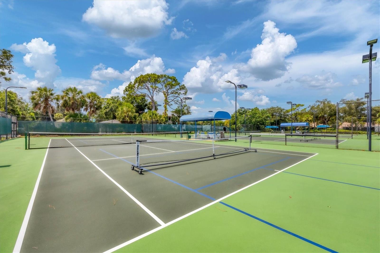 Image 33 of 59 For 139 Inlets Boulevard 139