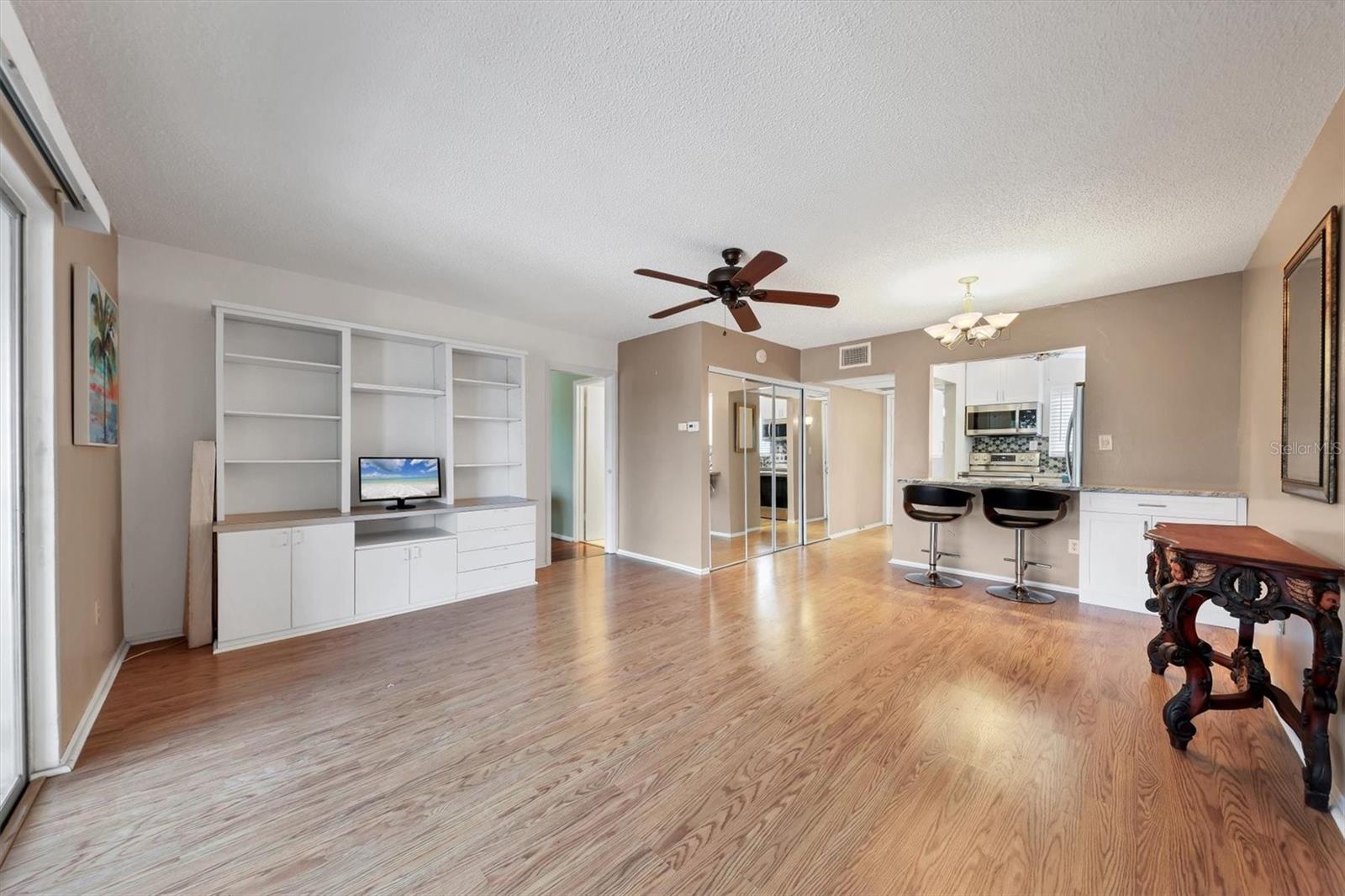 Image 16 of 36 For 1714 69th Avenue W B408