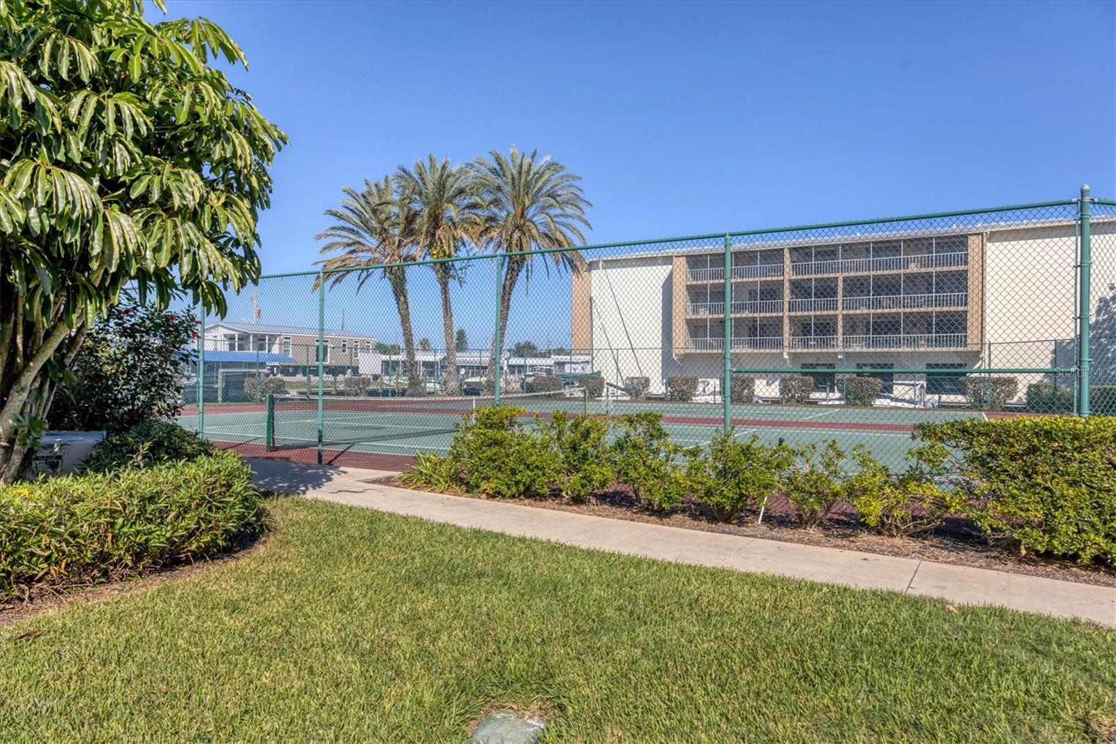 Image 34 of 36 For 1714 69th Avenue W B408