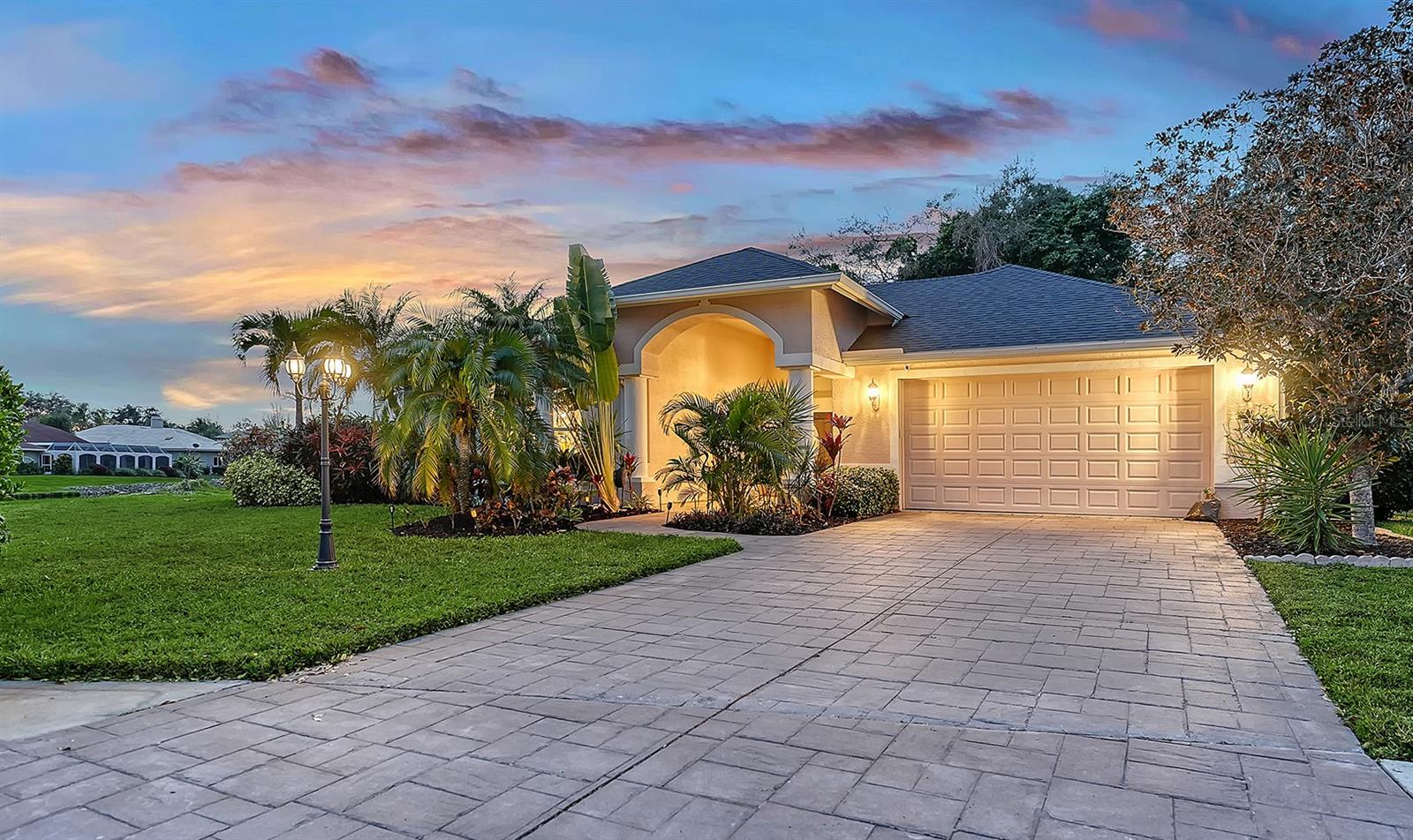 Details for 8117 Misty Oaks Boulevard, SARASOTA, FL 34243