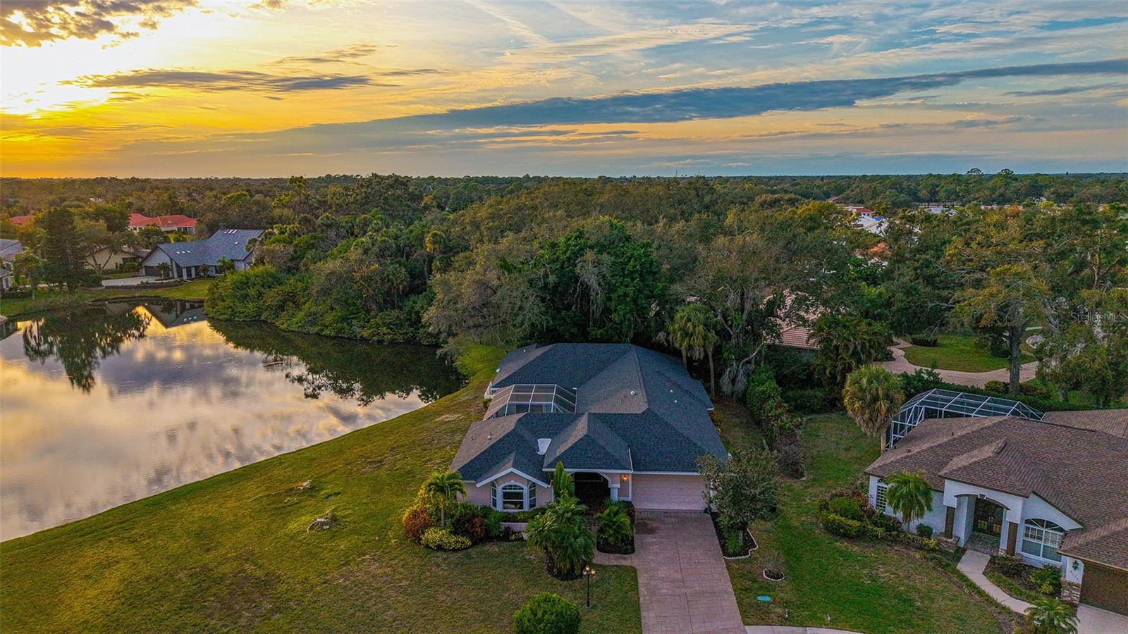 Image 3 of 100 For 8117 Misty Oaks Boulevard