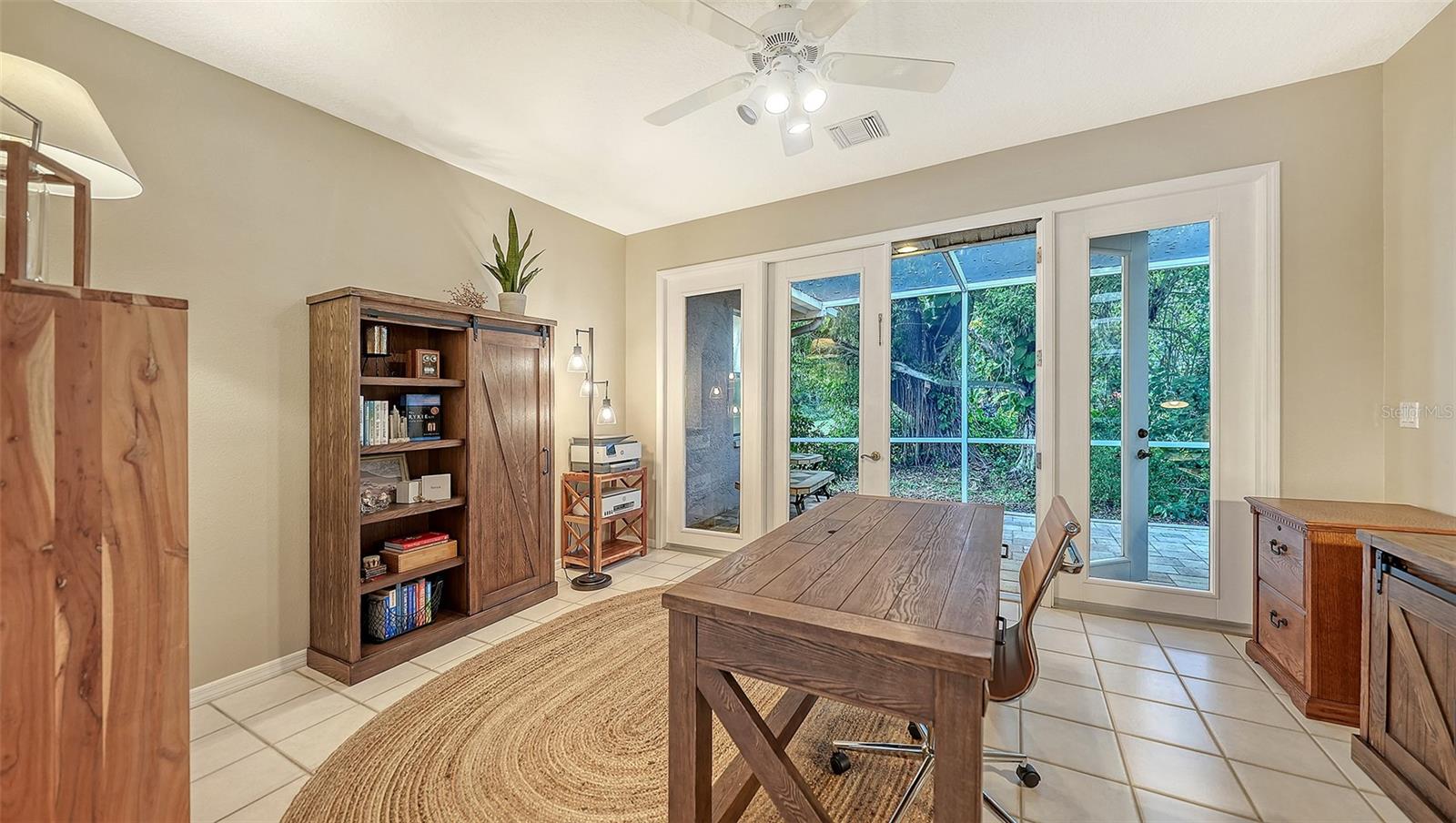 Image 35 of 100 For 8117 Misty Oaks Boulevard