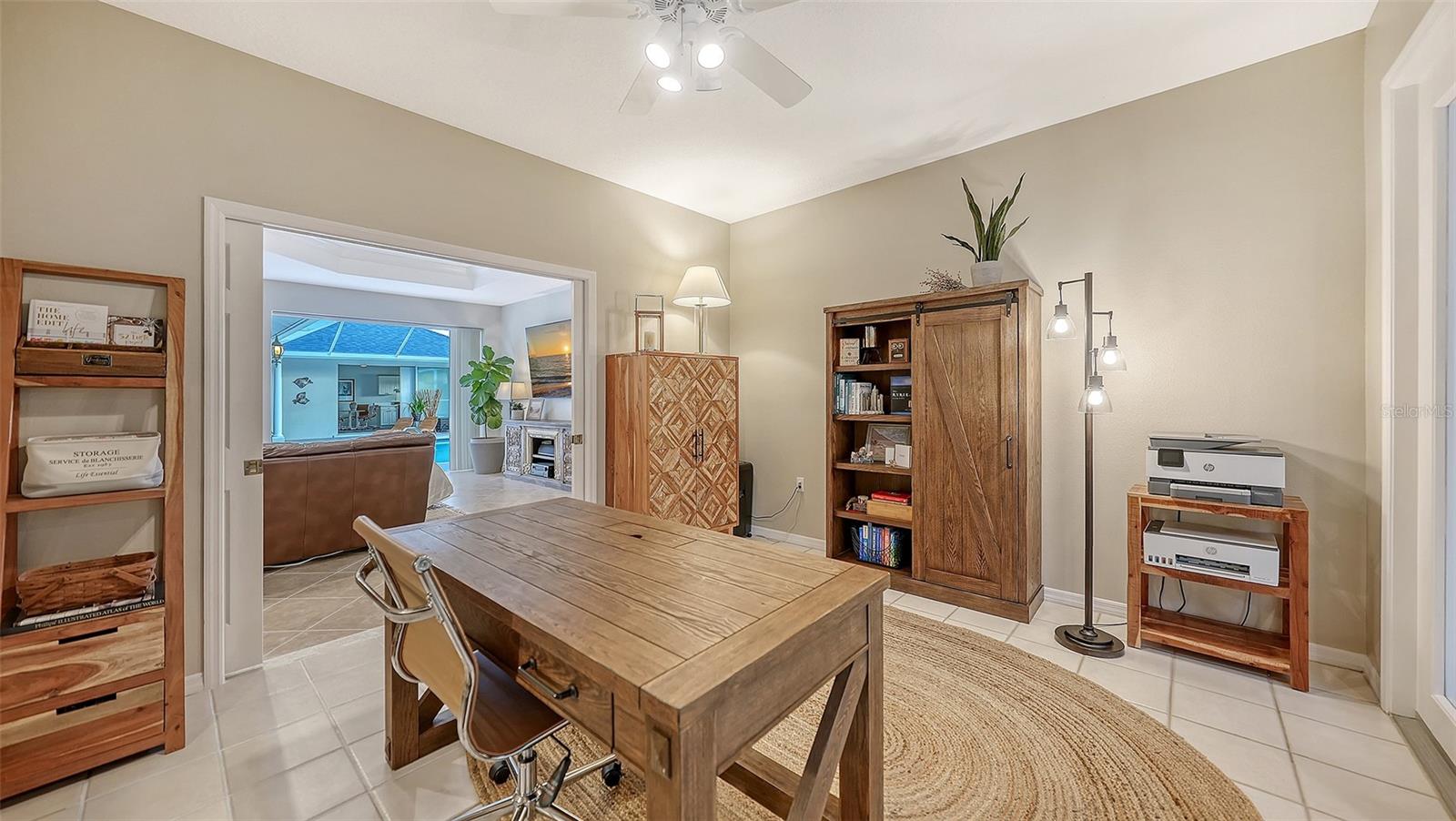 Image 37 of 100 For 8117 Misty Oaks Boulevard