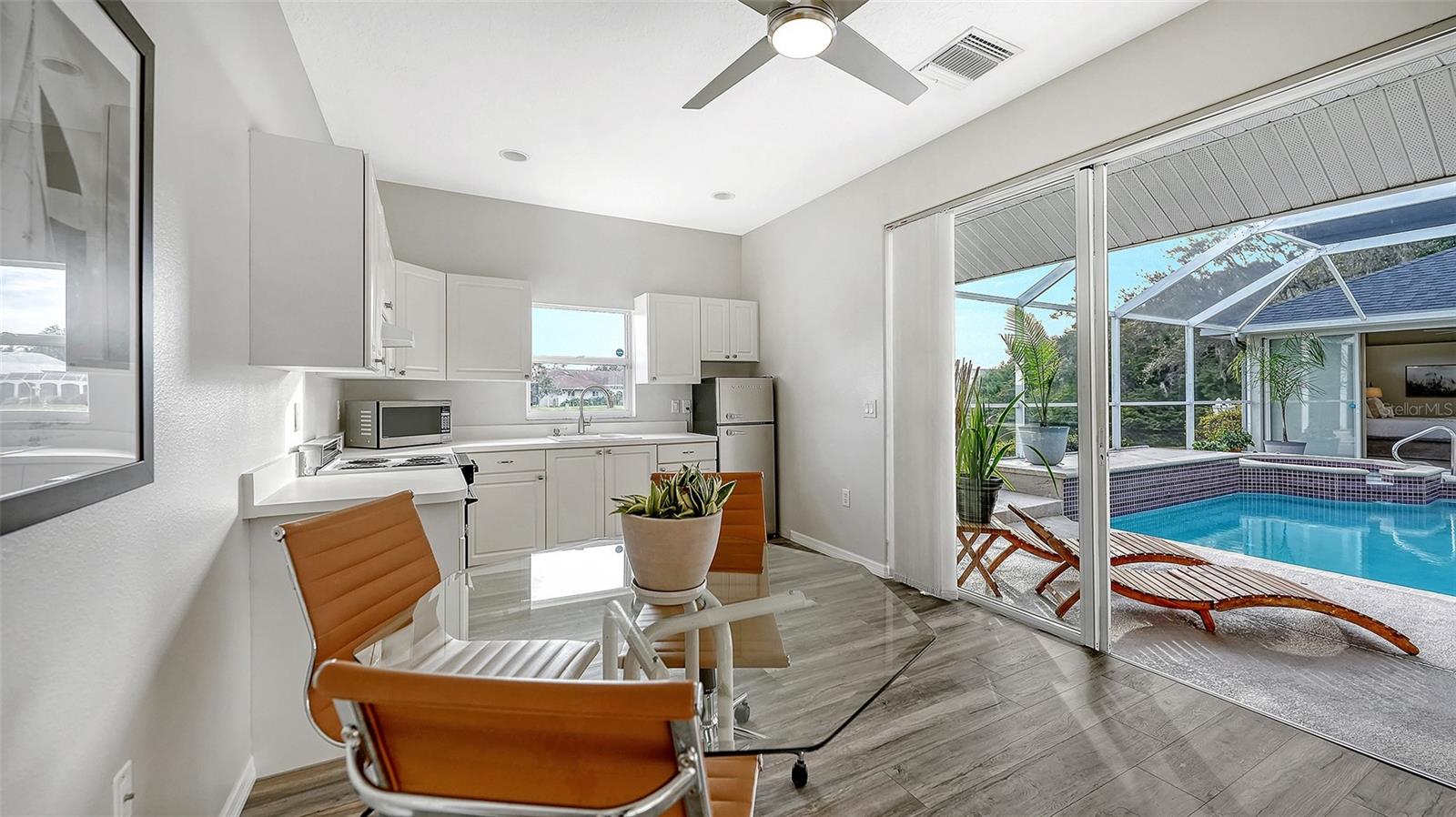 Image 84 of 100 For 8117 Misty Oaks Boulevard