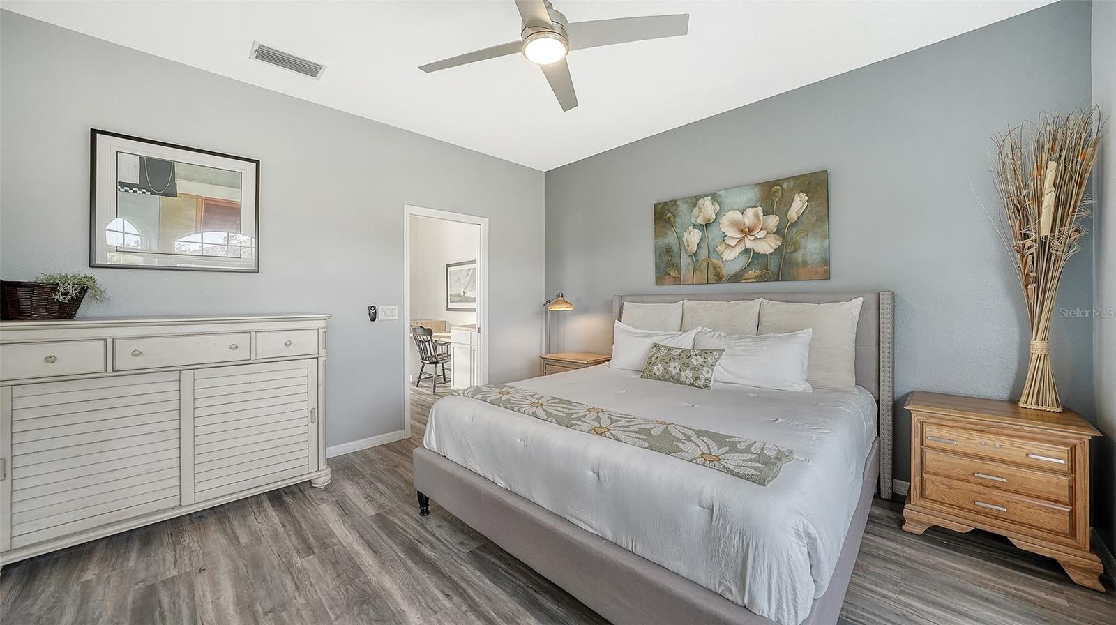 Image 90 of 100 For 8117 Misty Oaks Boulevard