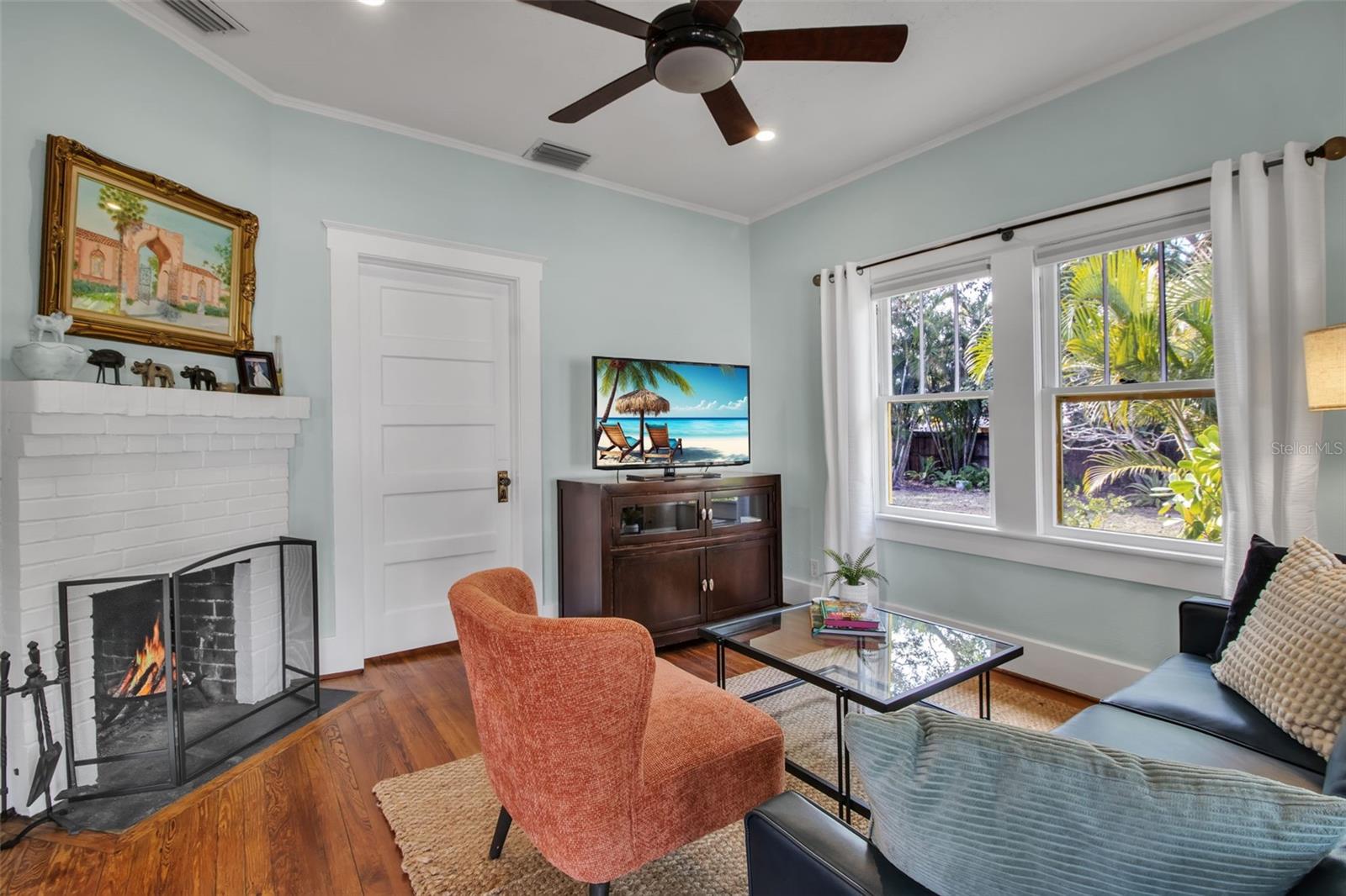 Image 11 of 53 For 1628 7th Street