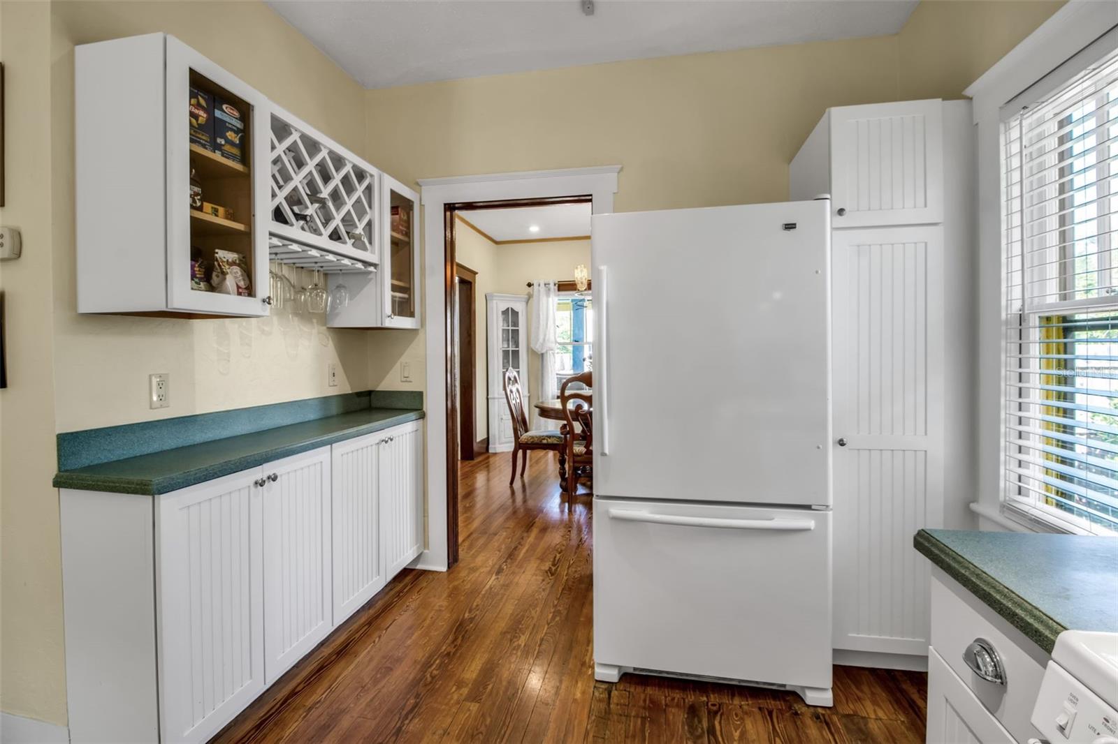 Image 19 of 53 For 1628 7th Street