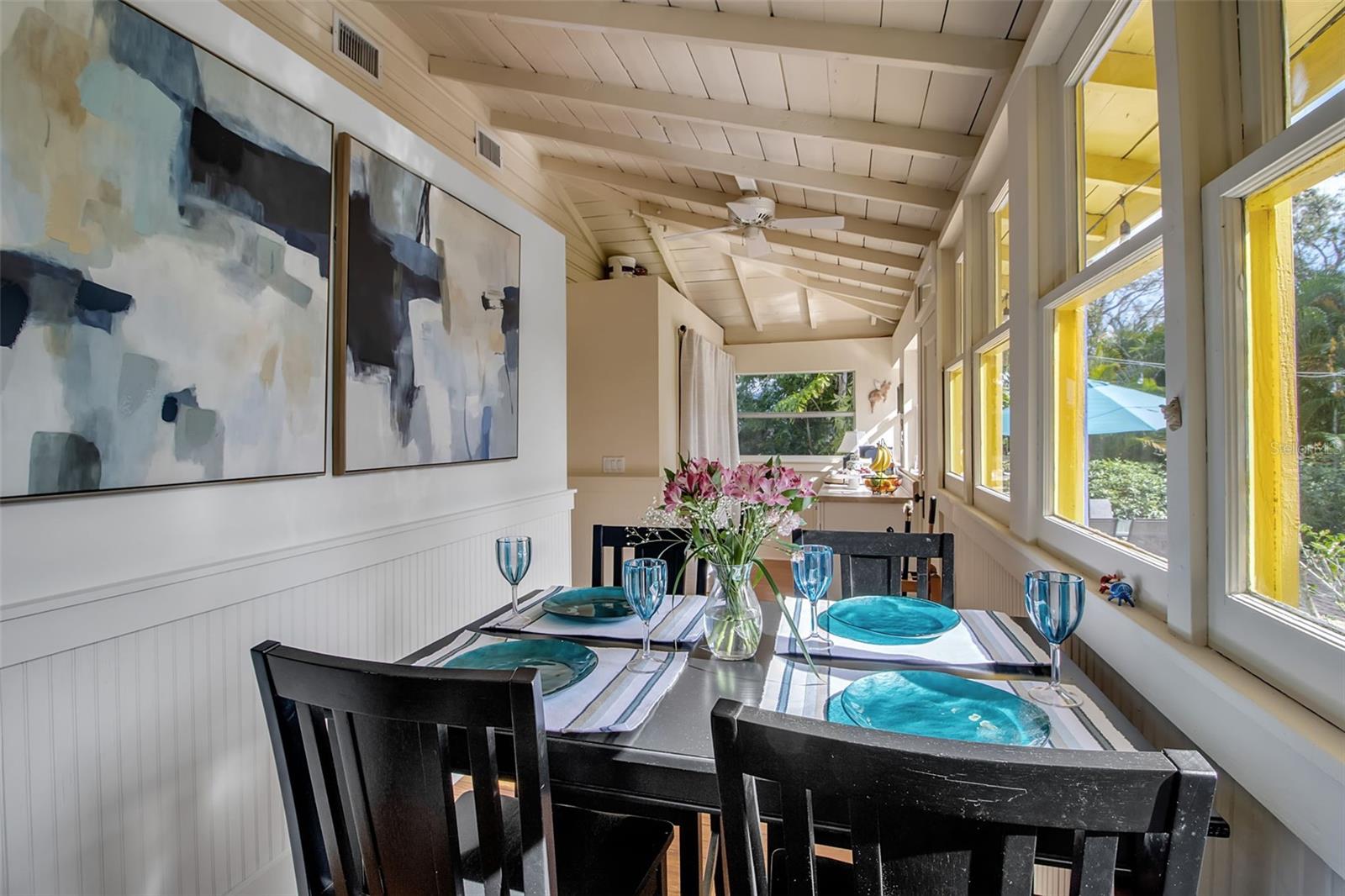 Image 32 of 53 For 1628 7th Street