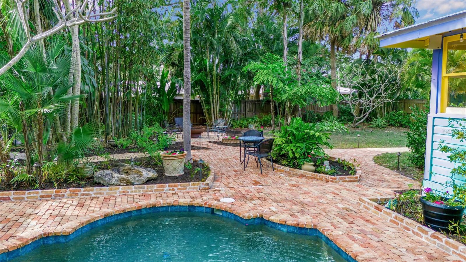 Image 37 of 53 For 1628 7th Street