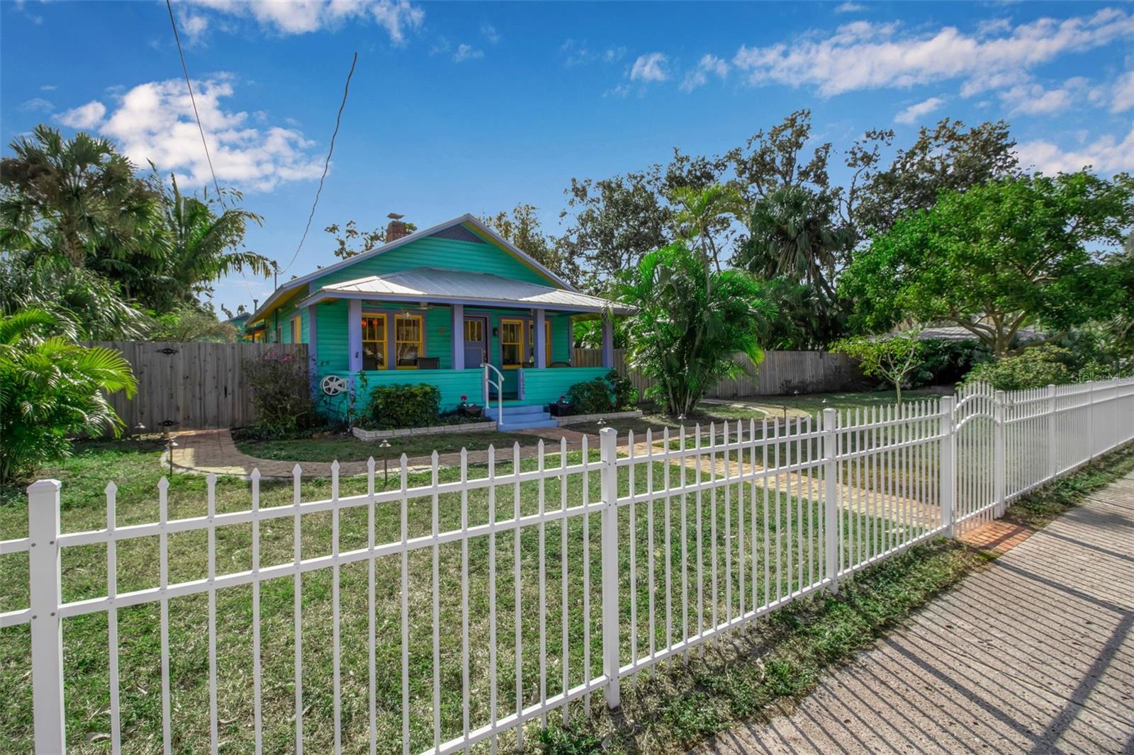 Image 8 of 53 For 1628 7th Street